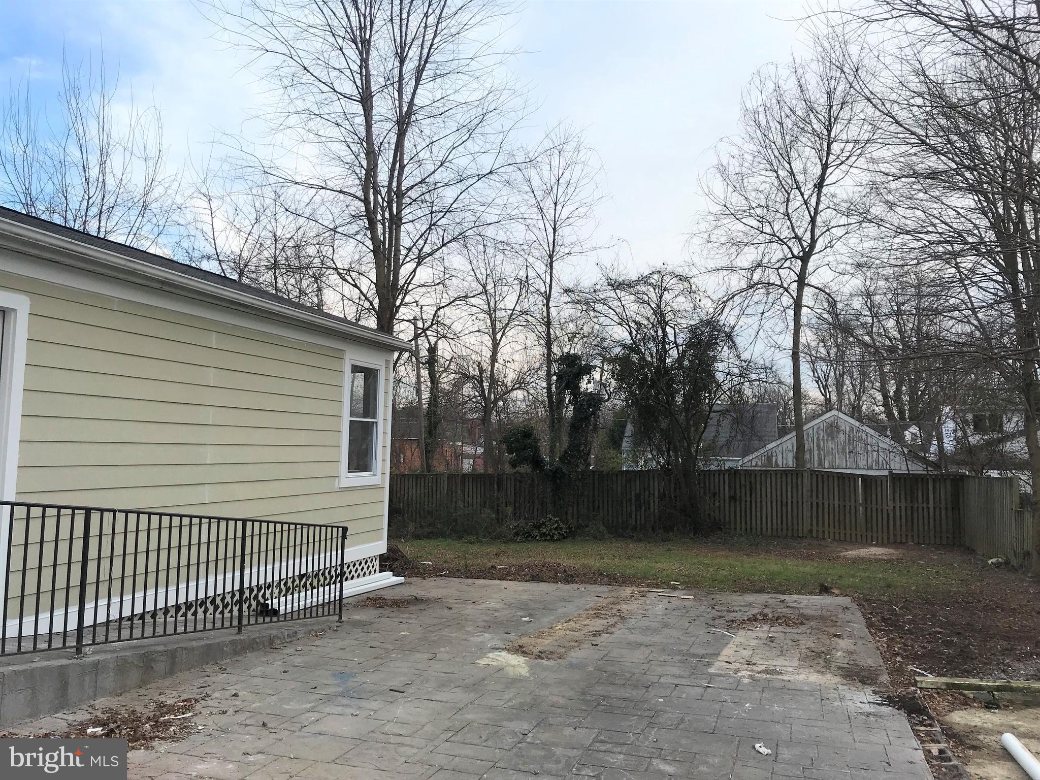 WESTMORE - Residential Lease