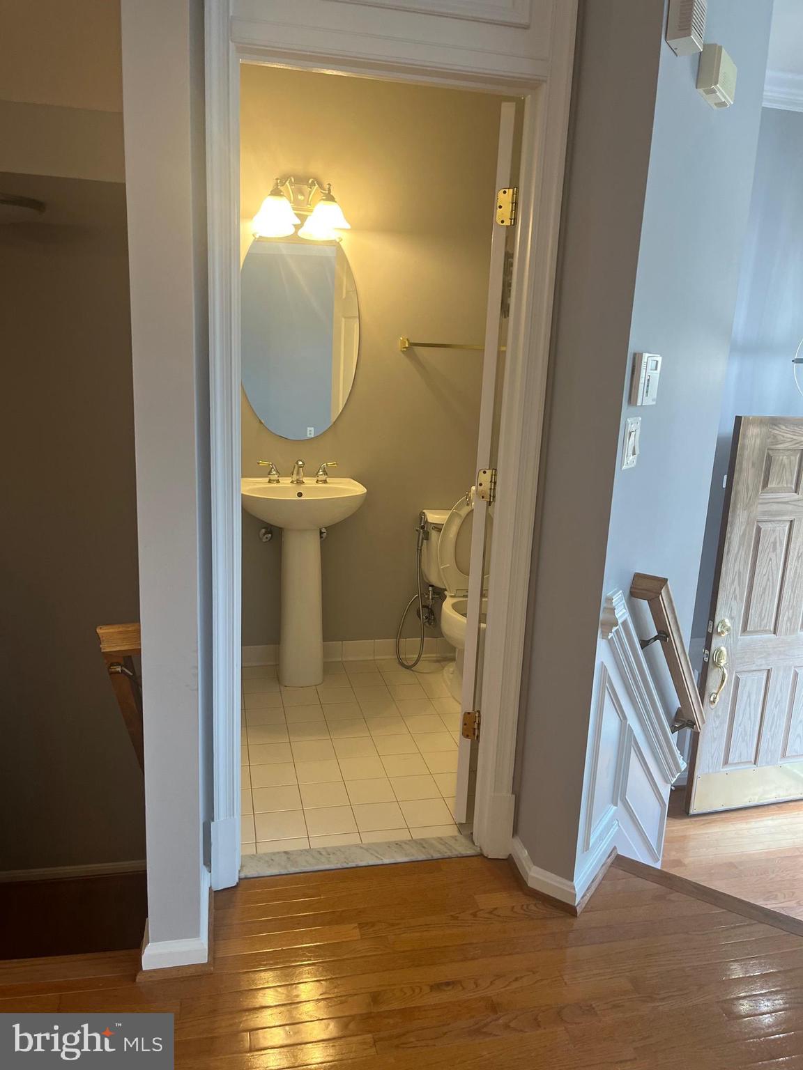 LOWES ISLAND - Residential Lease