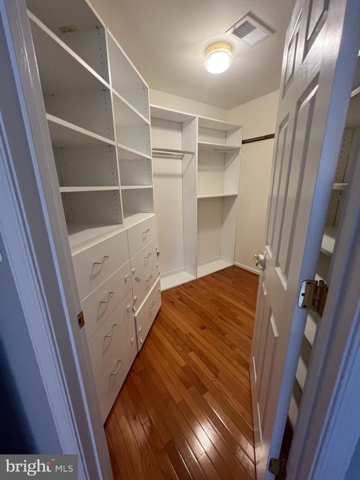 LOWES ISLAND - Residential Lease