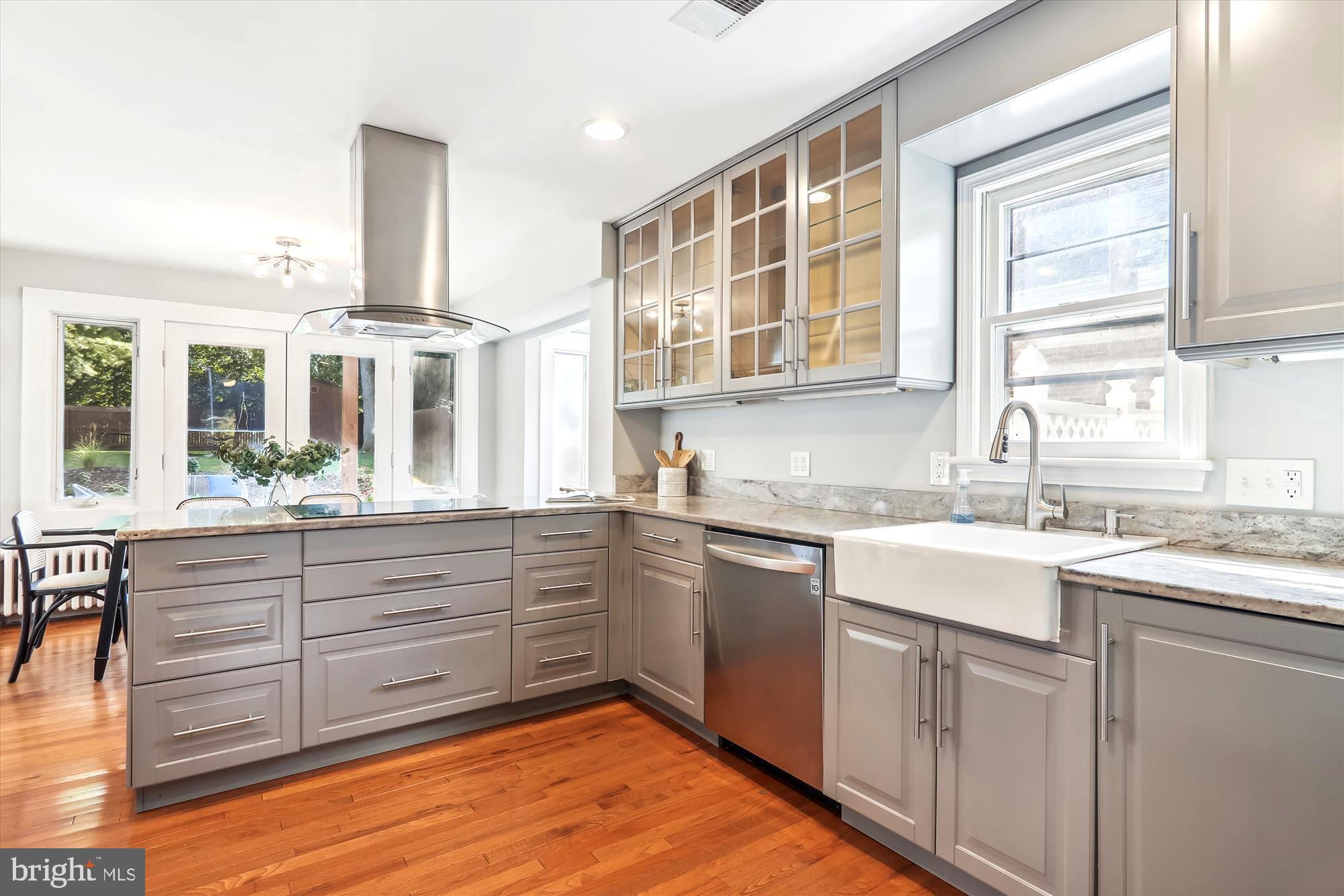 WEST END PARK - Residential