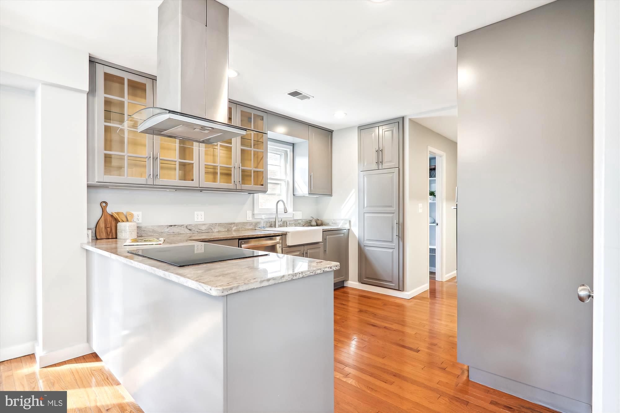 WEST END PARK - Residential