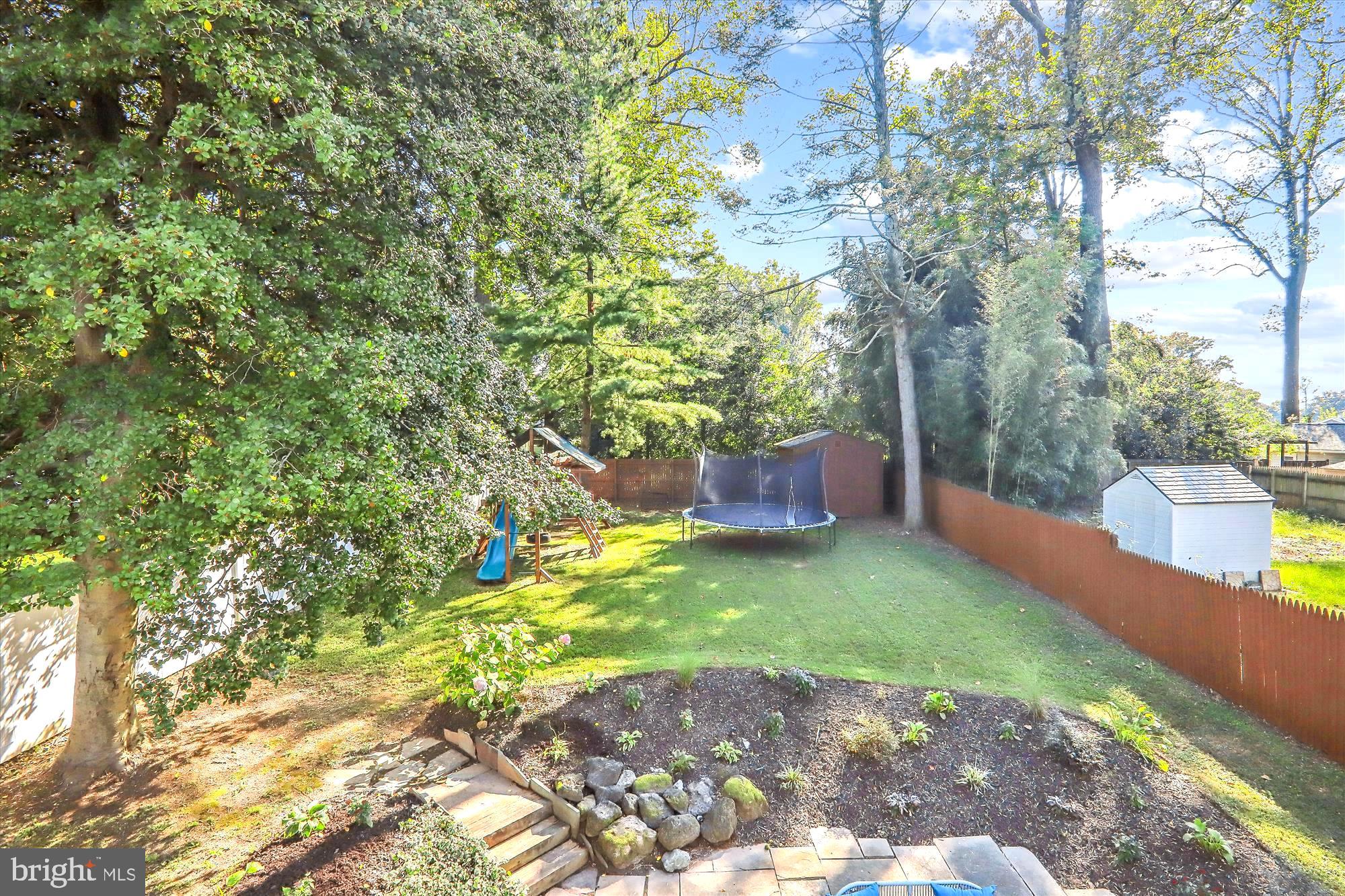 WEST END PARK - Residential