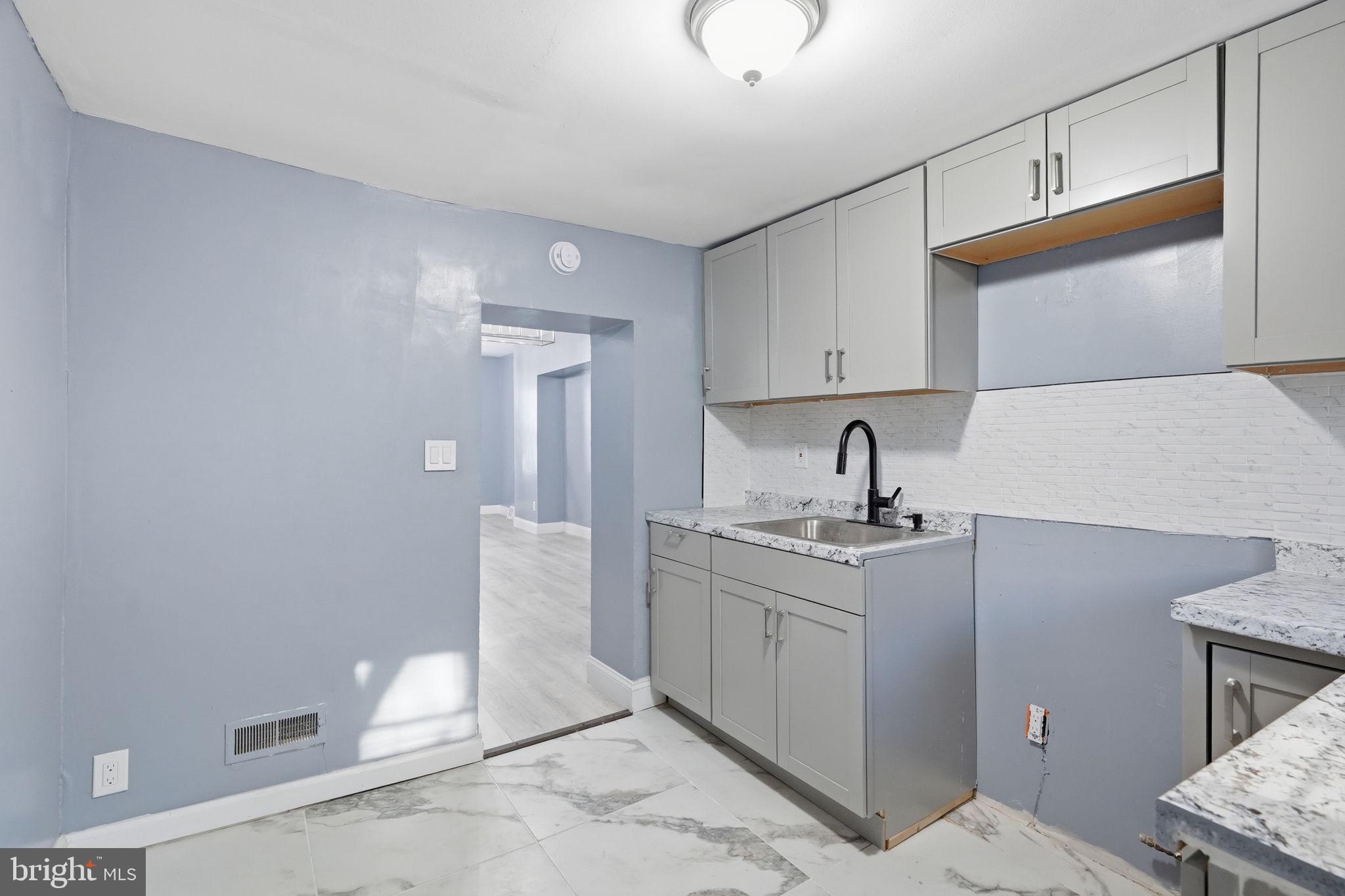 GRAYS FERRY - Residential