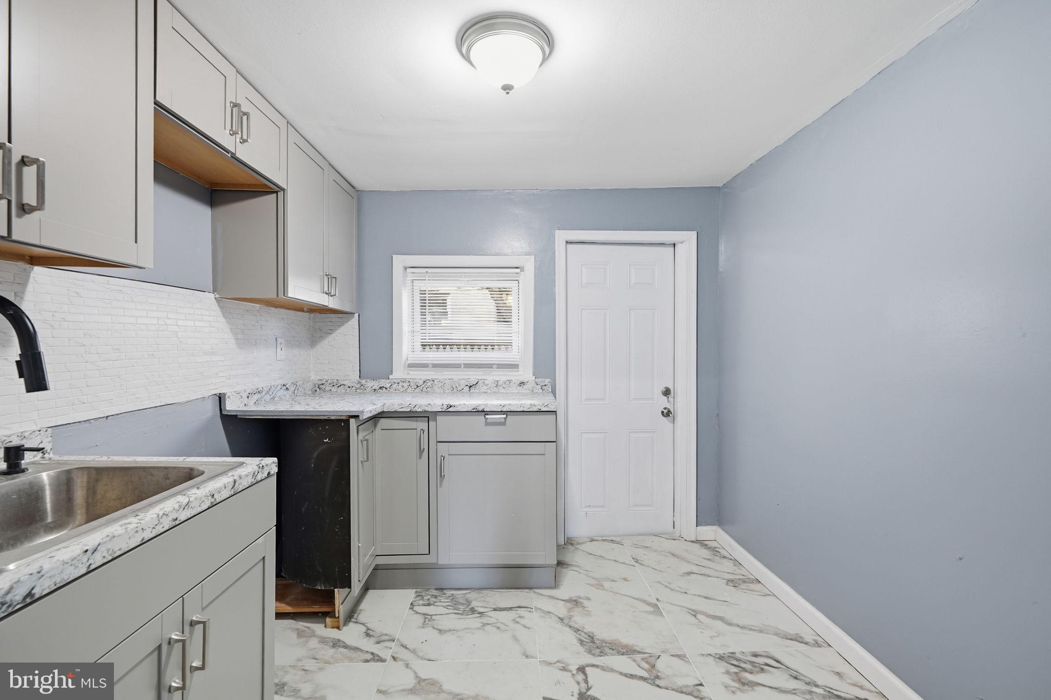 GRAYS FERRY - Residential