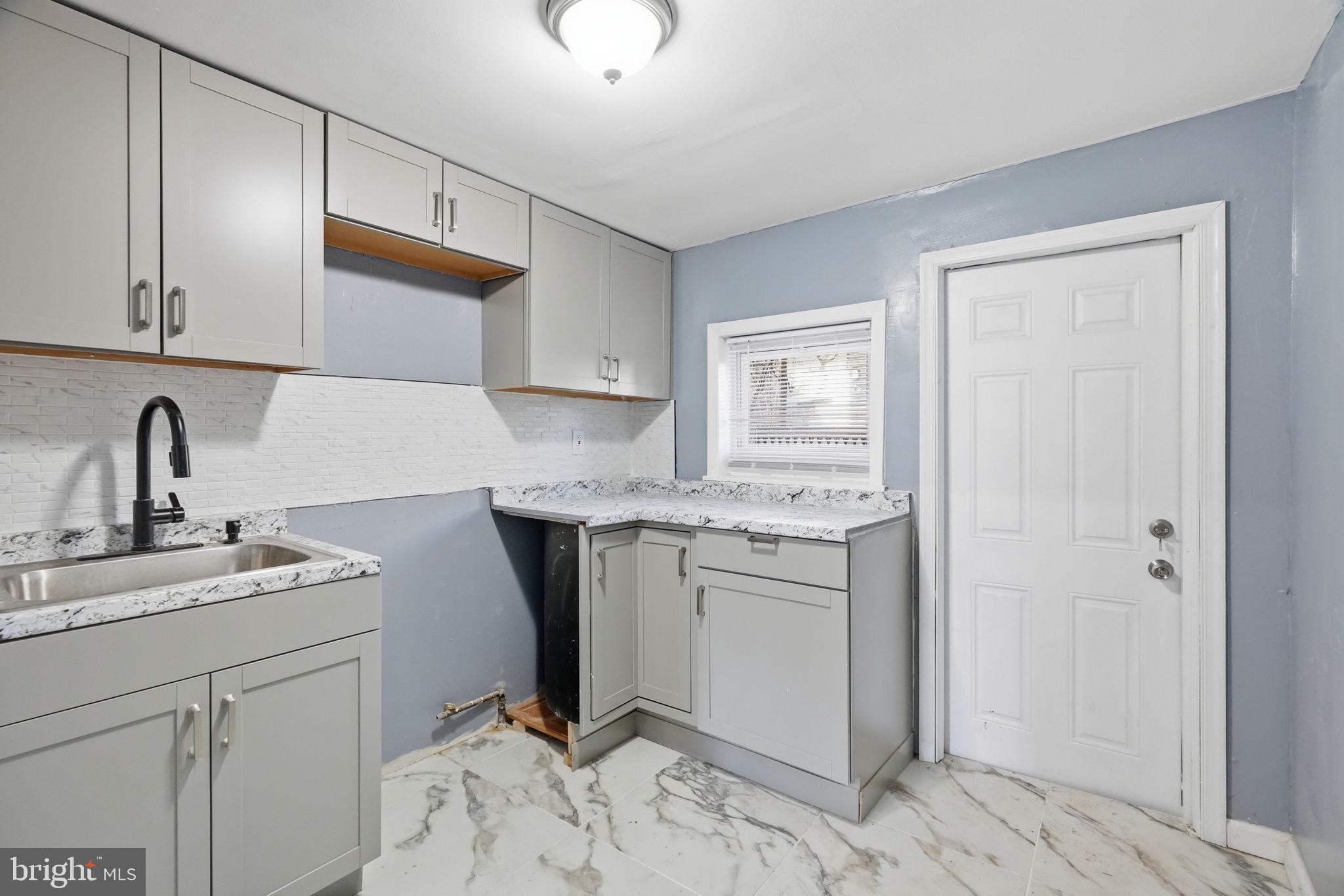 GRAYS FERRY - Residential