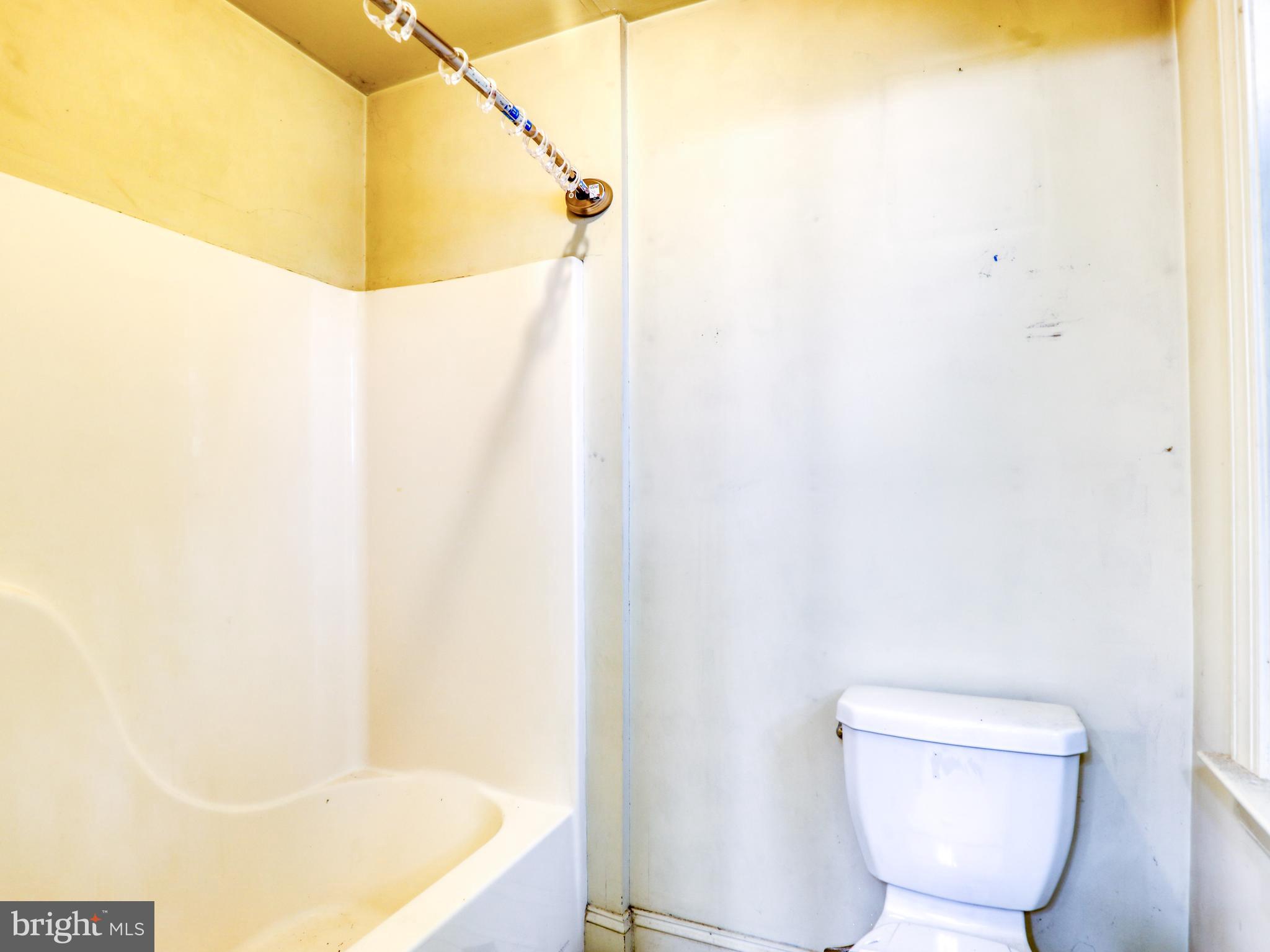 RIVERSIDE - Residential