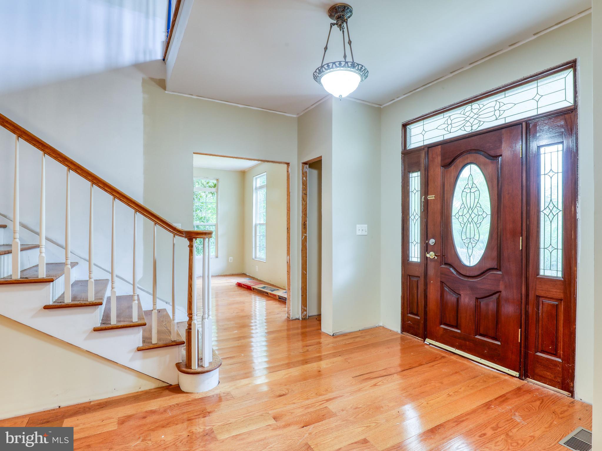 RIVERSIDE - Residential