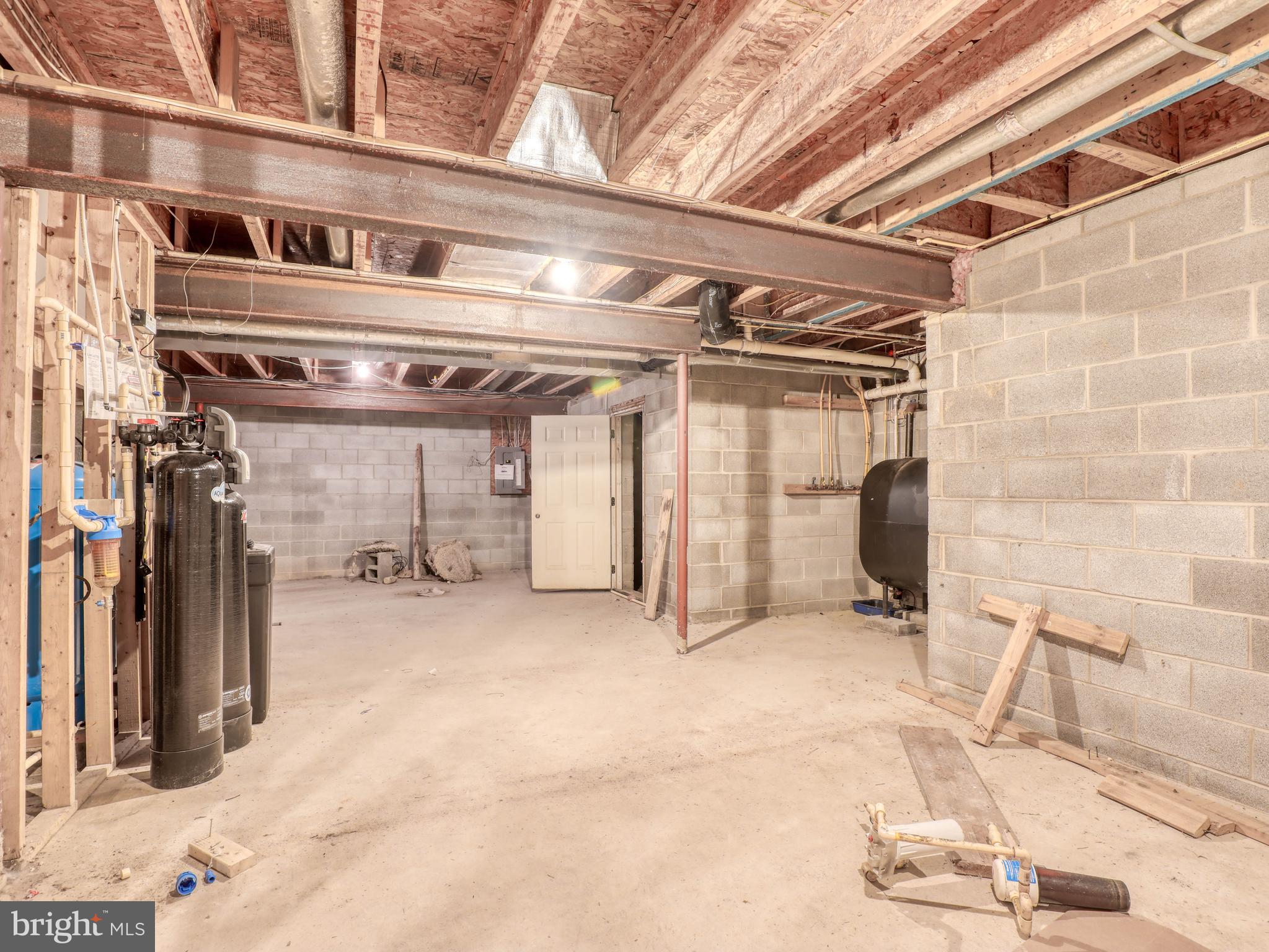 RIVERSIDE - Residential