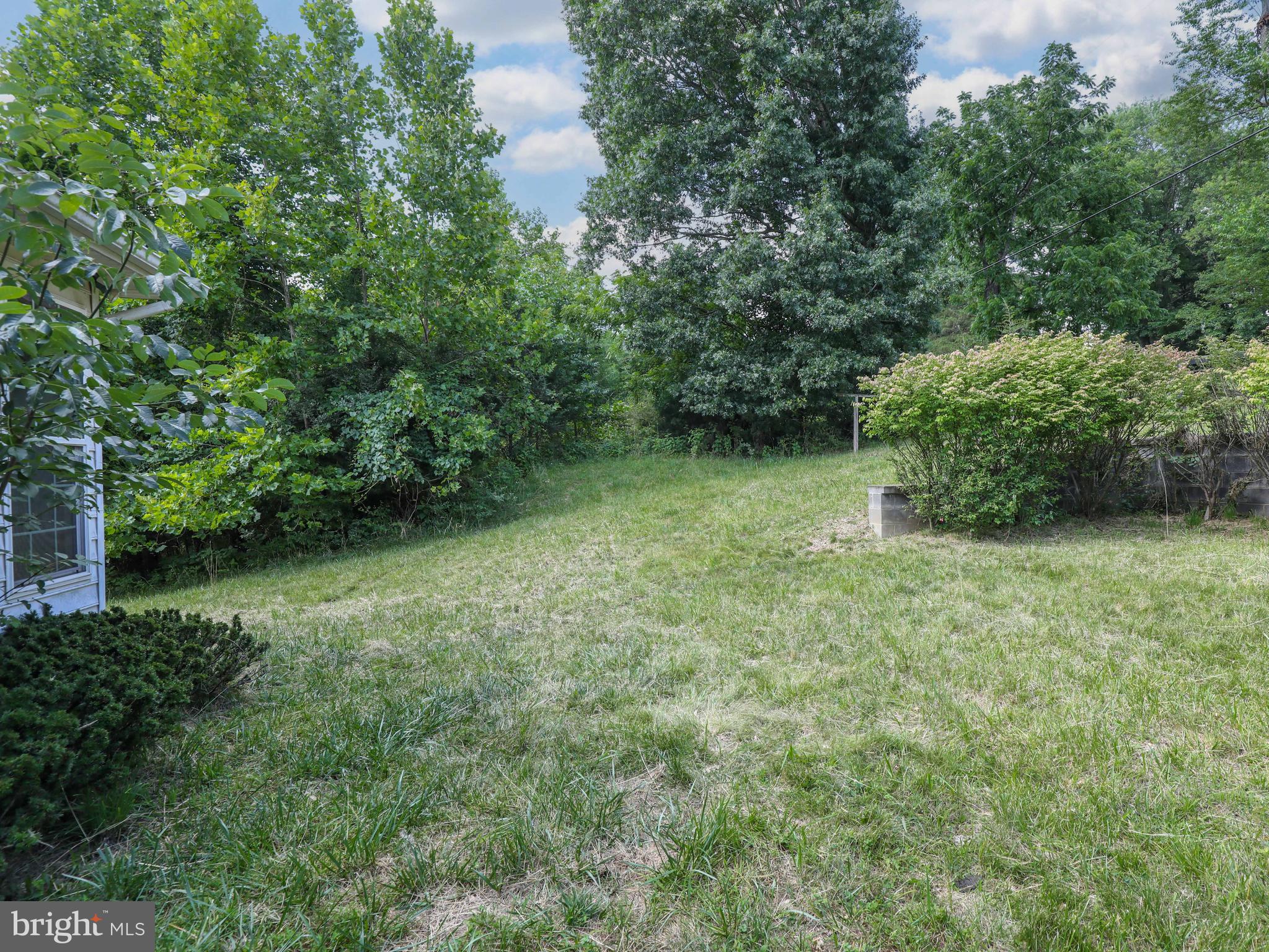 RIVERSIDE - Residential