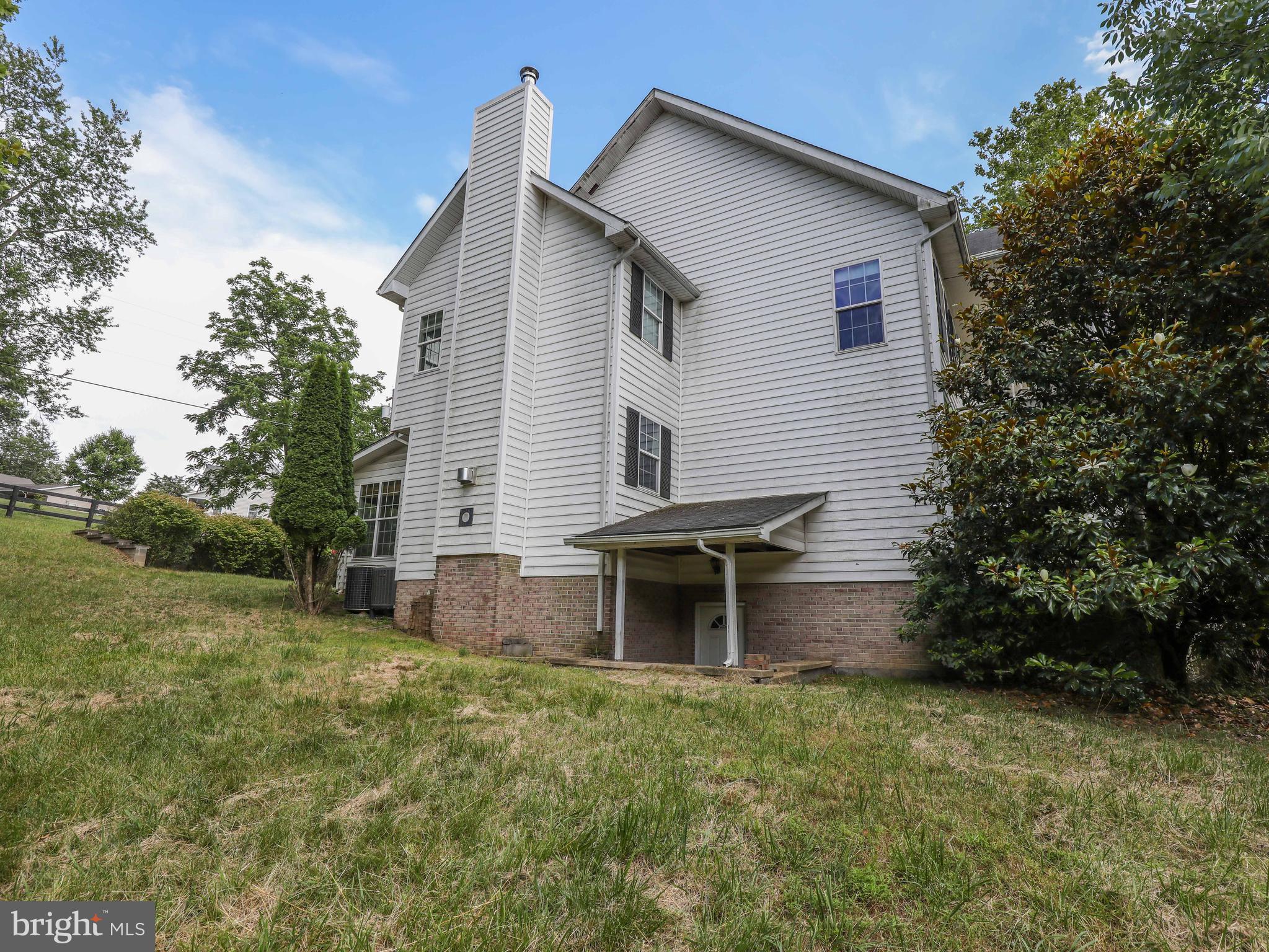 RIVERSIDE - Residential