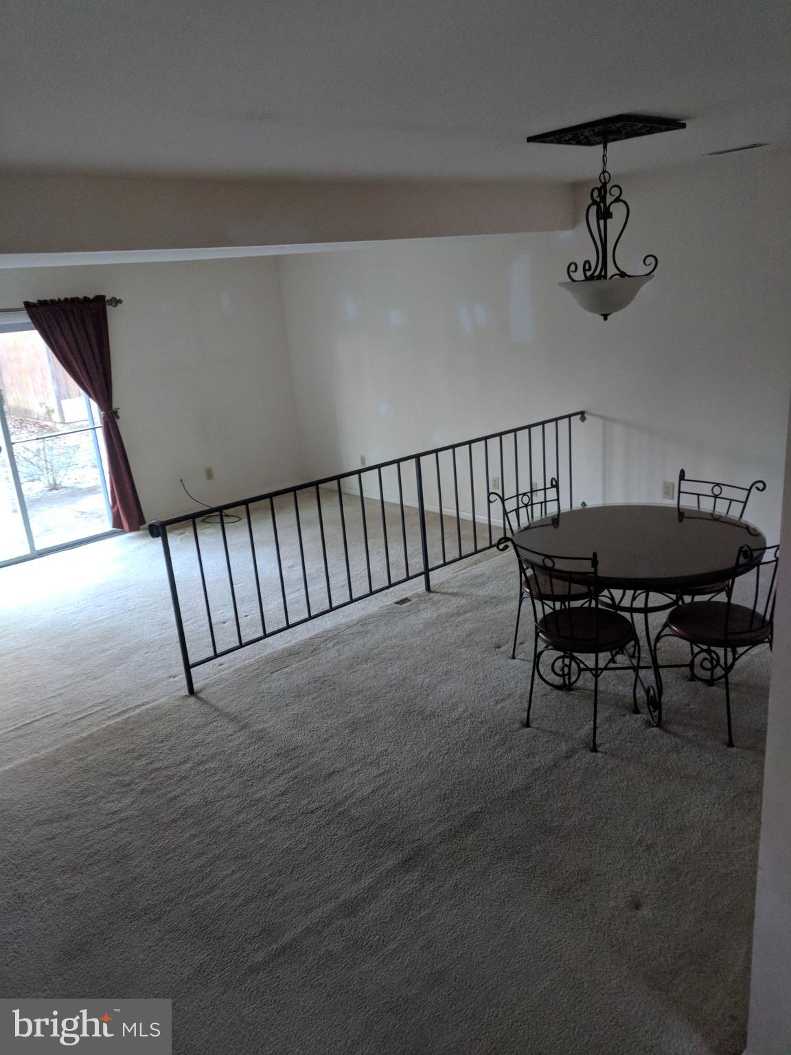 LONDONTOWN - Residential Lease