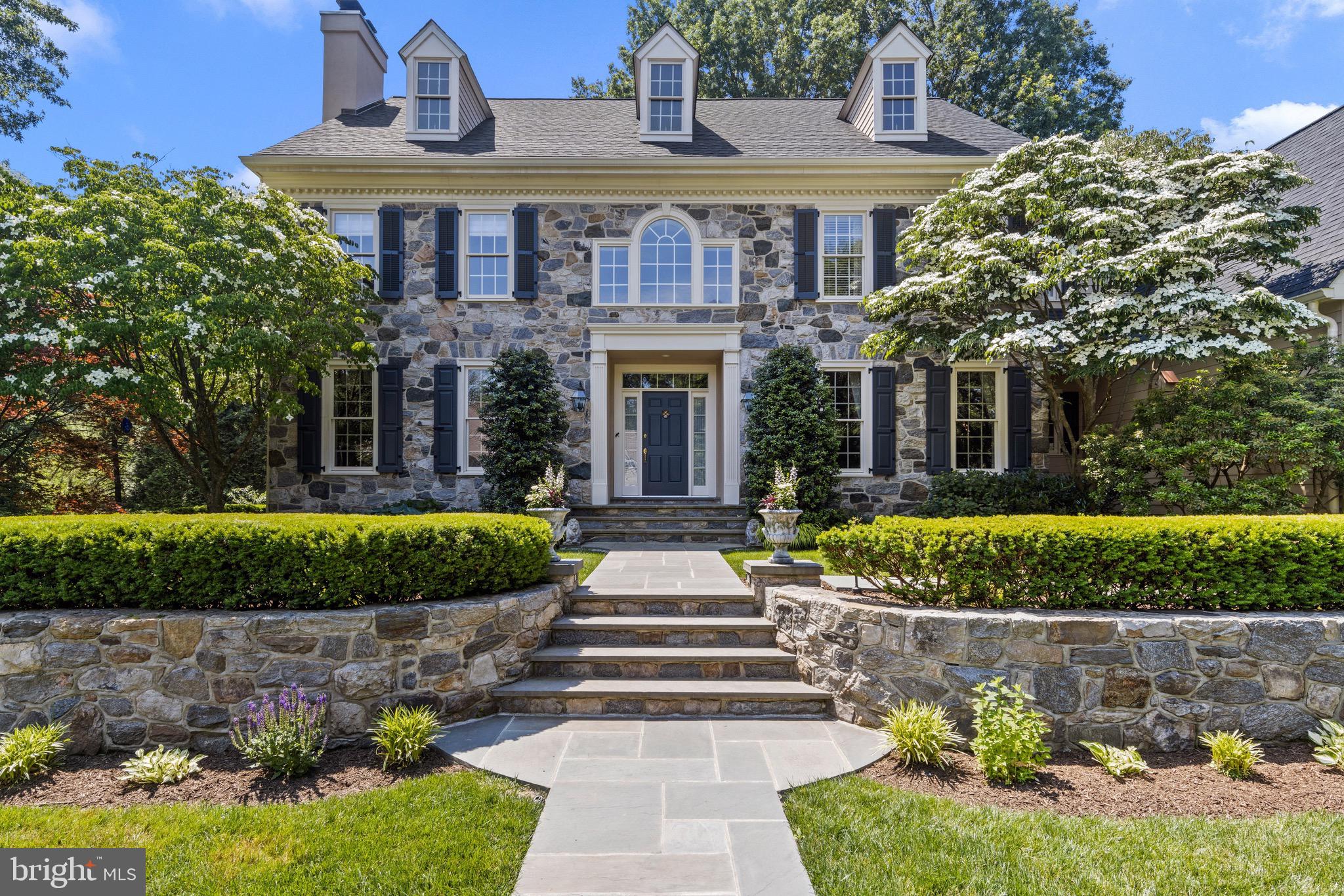 TREYBURN - Residential