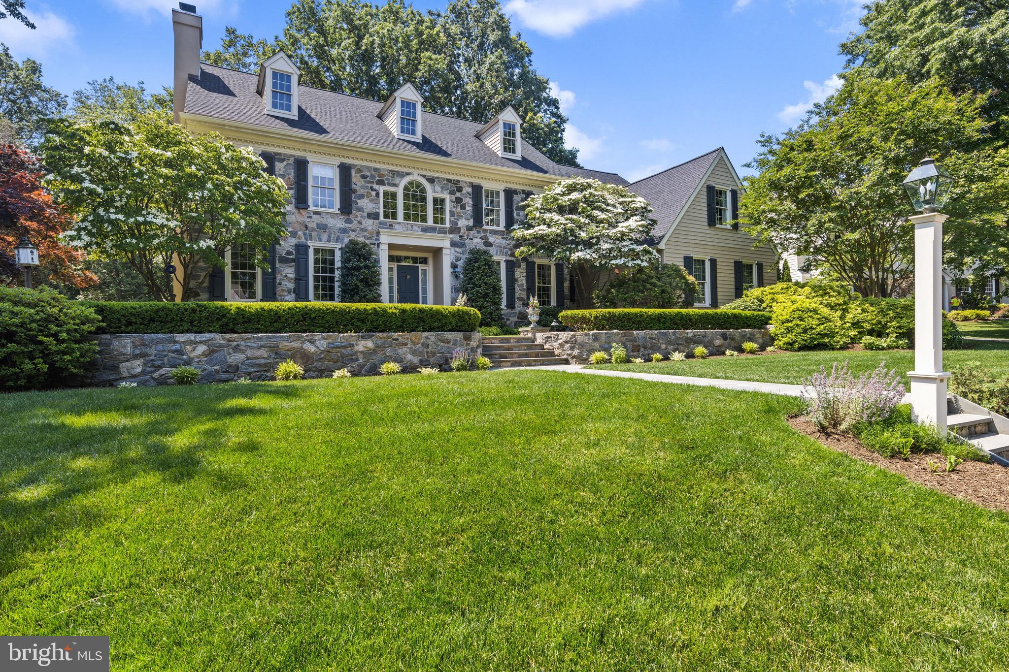 TREYBURN - Residential