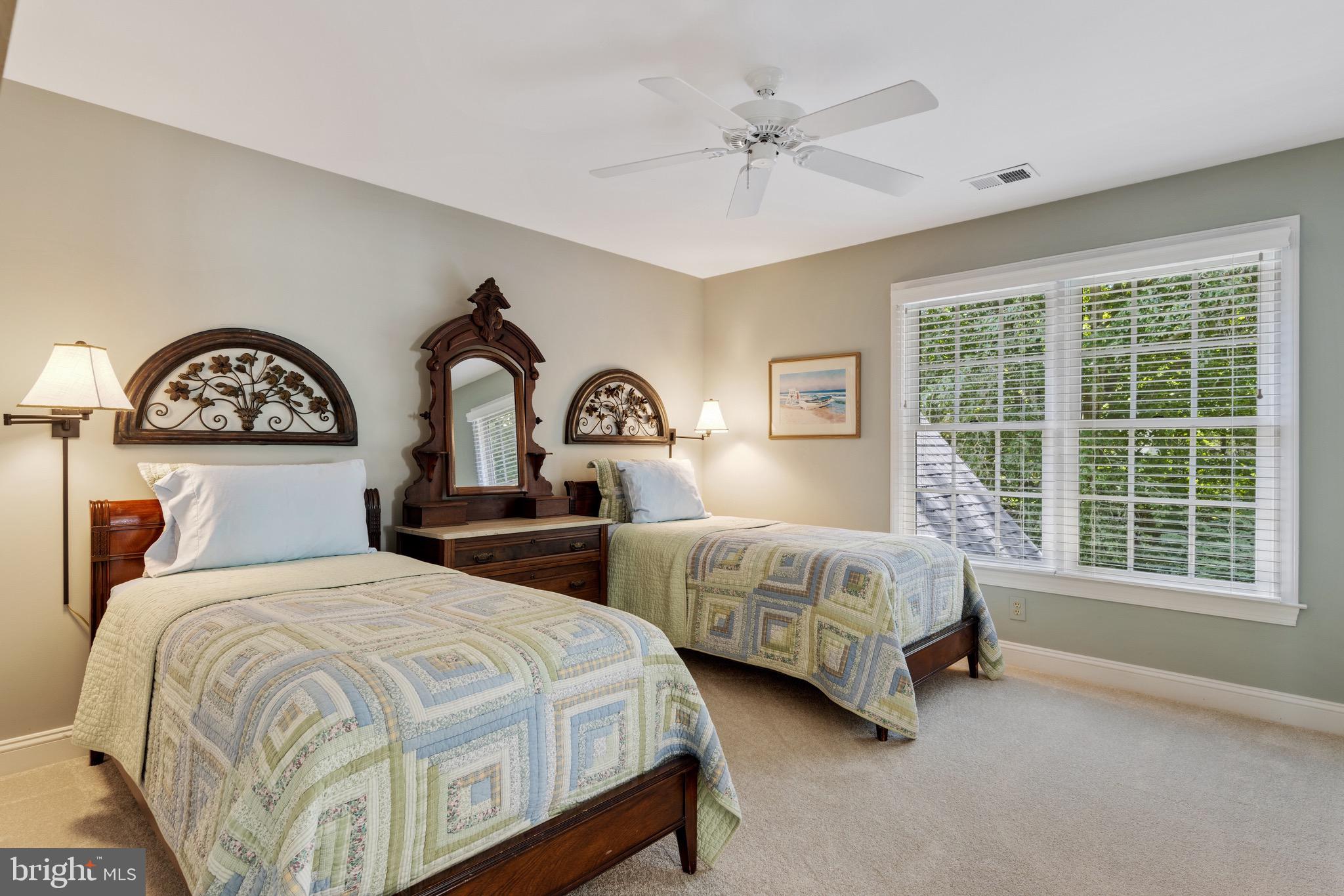 TREYBURN - Residential