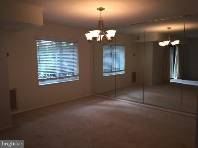 ROTONDA - Residential Lease