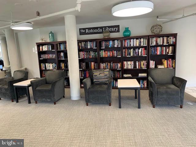 ROTONDA - Residential Lease