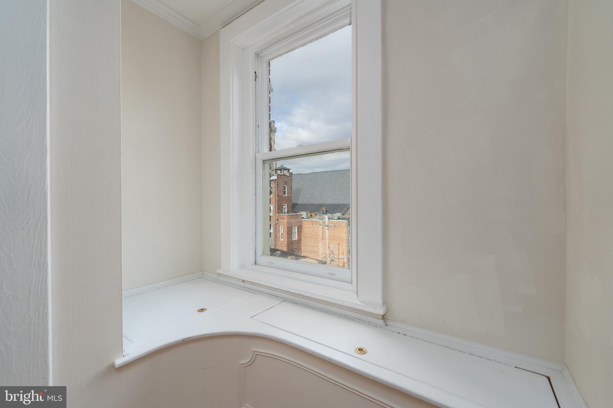 MOUNT VERNON PLACE HISTORIC DISTRICT - Residential