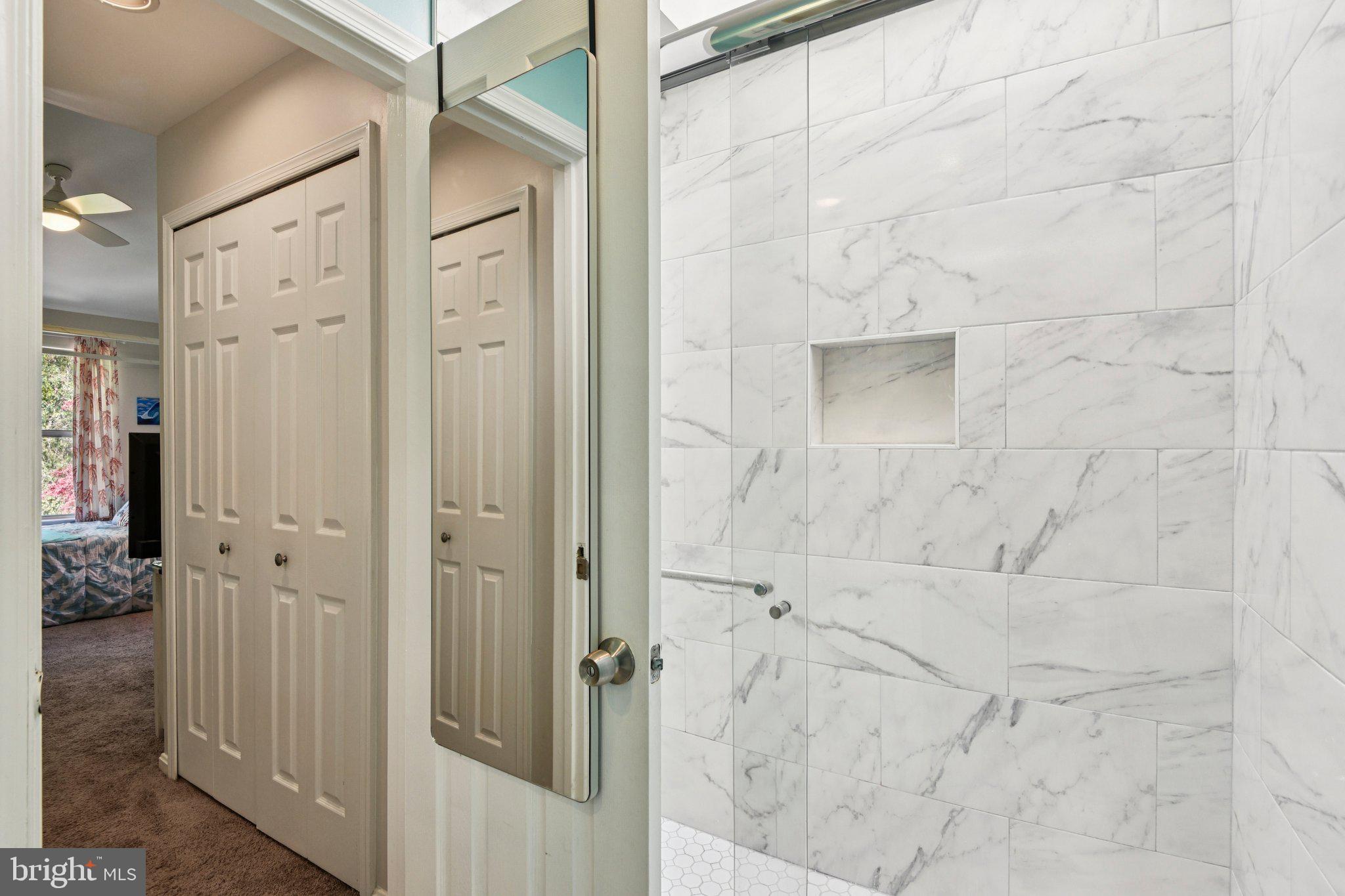 HUNT MEADOW - Residential