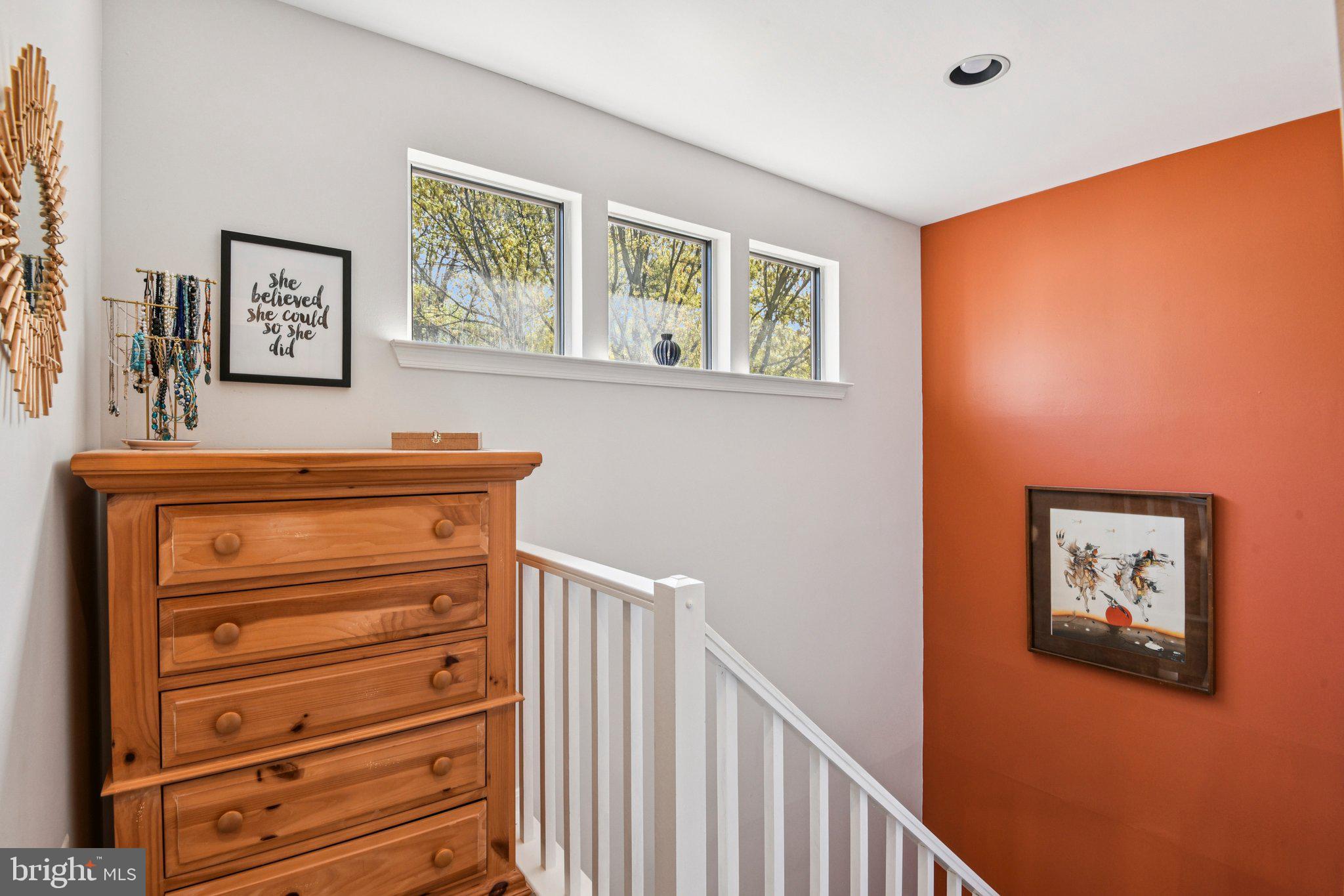 HUNT MEADOW - Residential