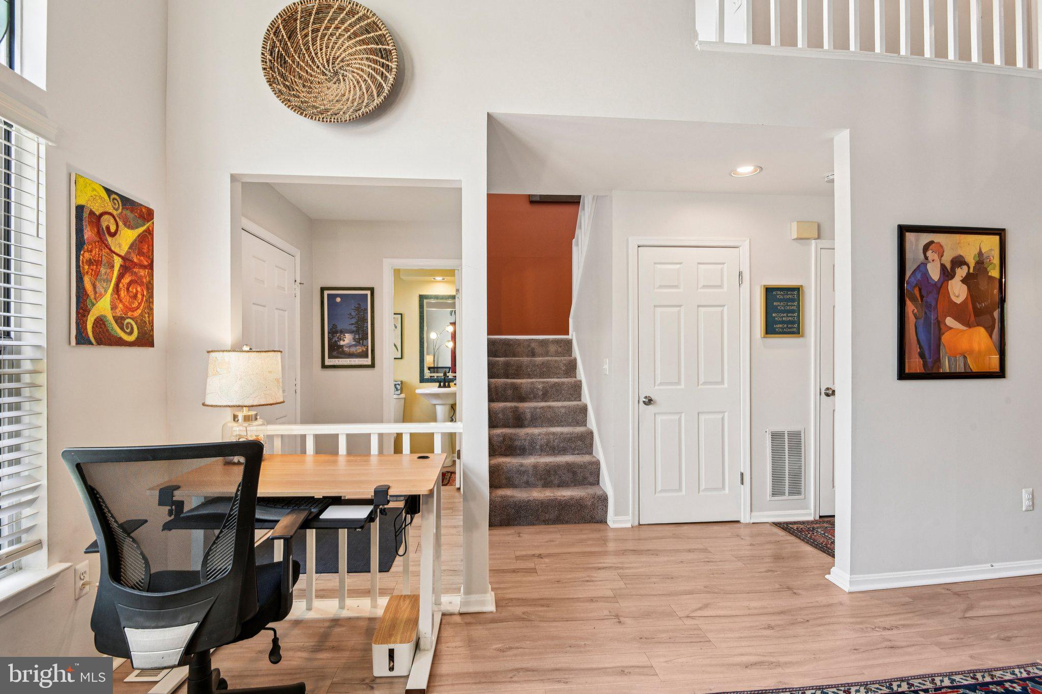 HUNT MEADOW - Residential