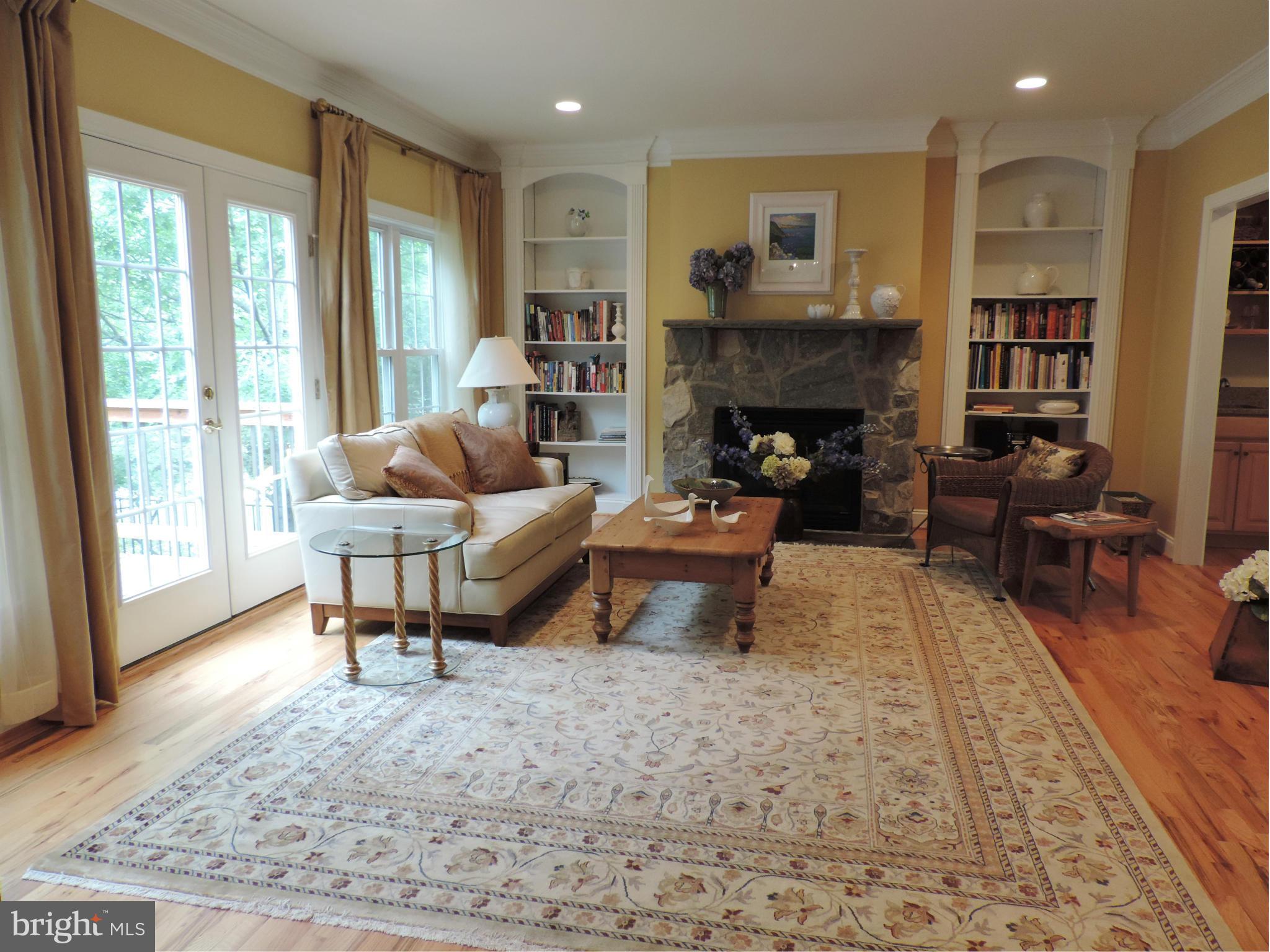 CHURCHILL - Residential Lease