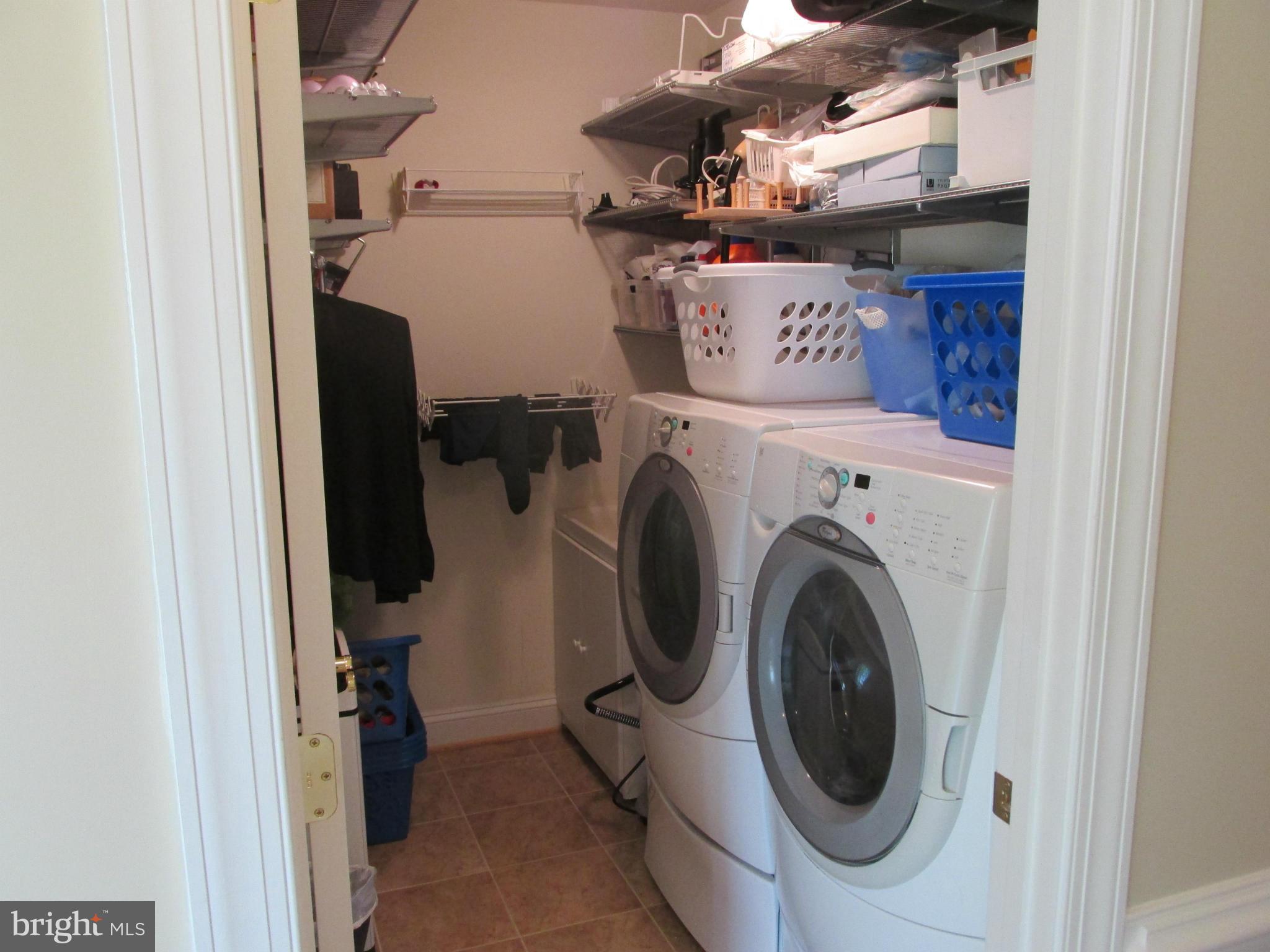 CHURCHILL - Residential Lease