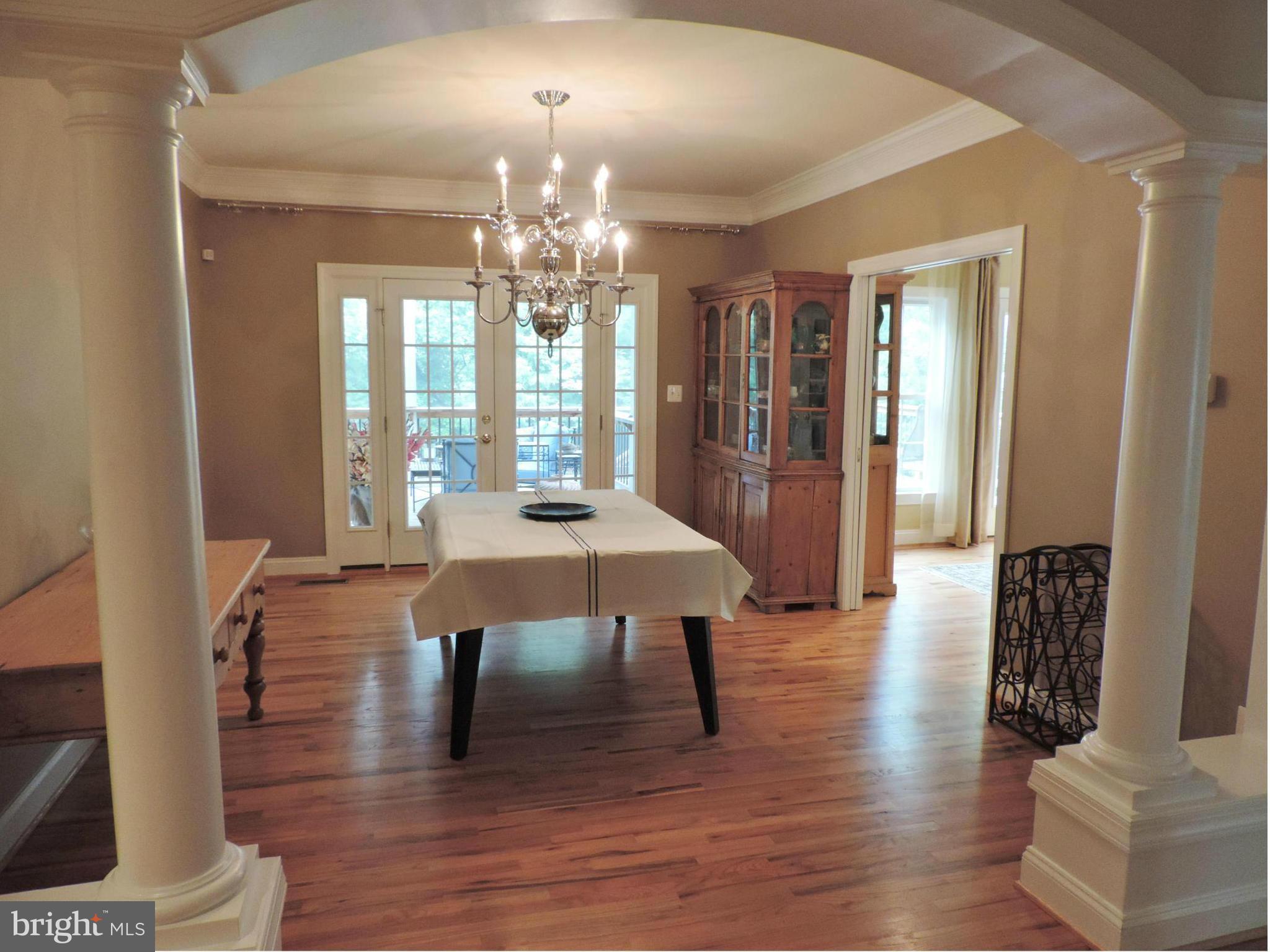 CHURCHILL - Residential Lease