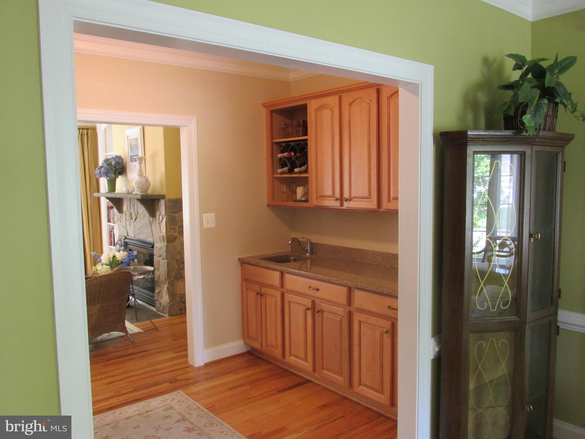 CHURCHILL - Residential Lease