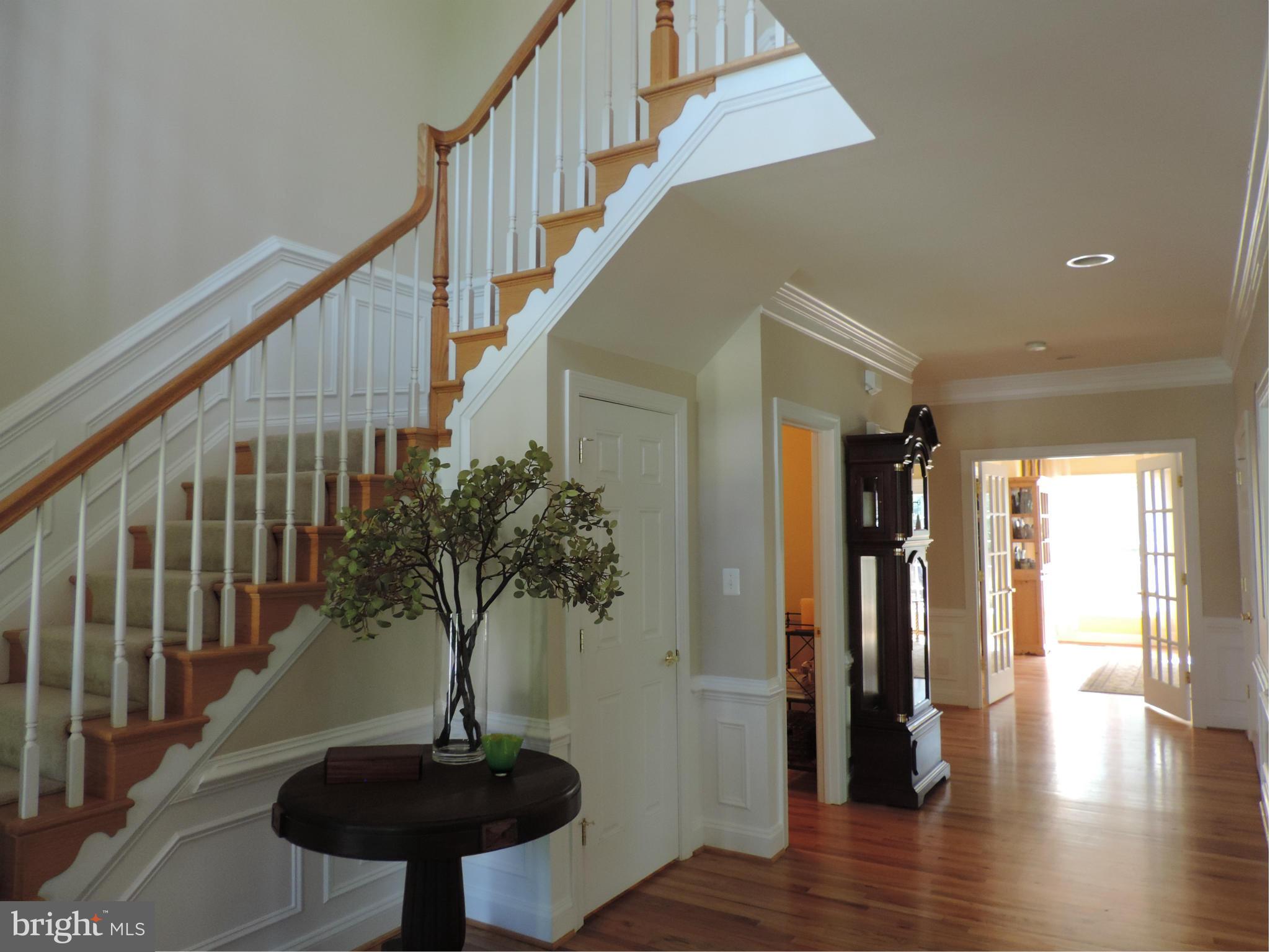 CHURCHILL - Residential Lease