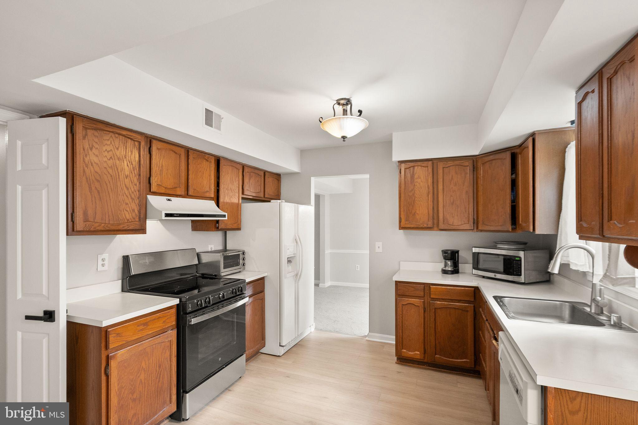 FAIR OAKS FARMS - Residential