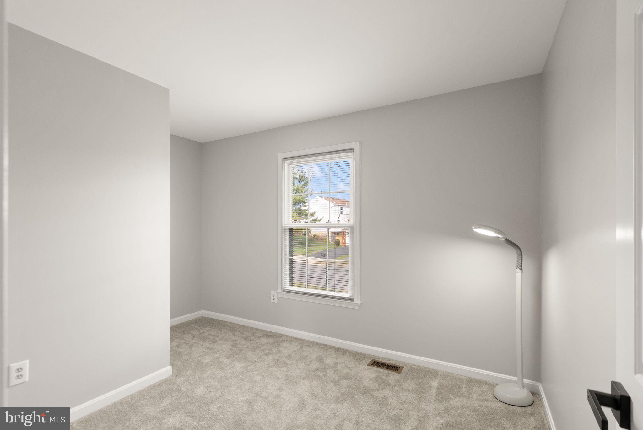 FAIR OAKS FARMS - Residential