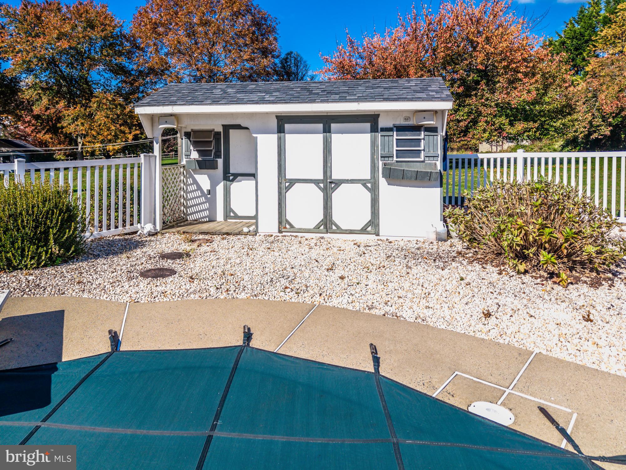 WYNDHAM HILL - Residential