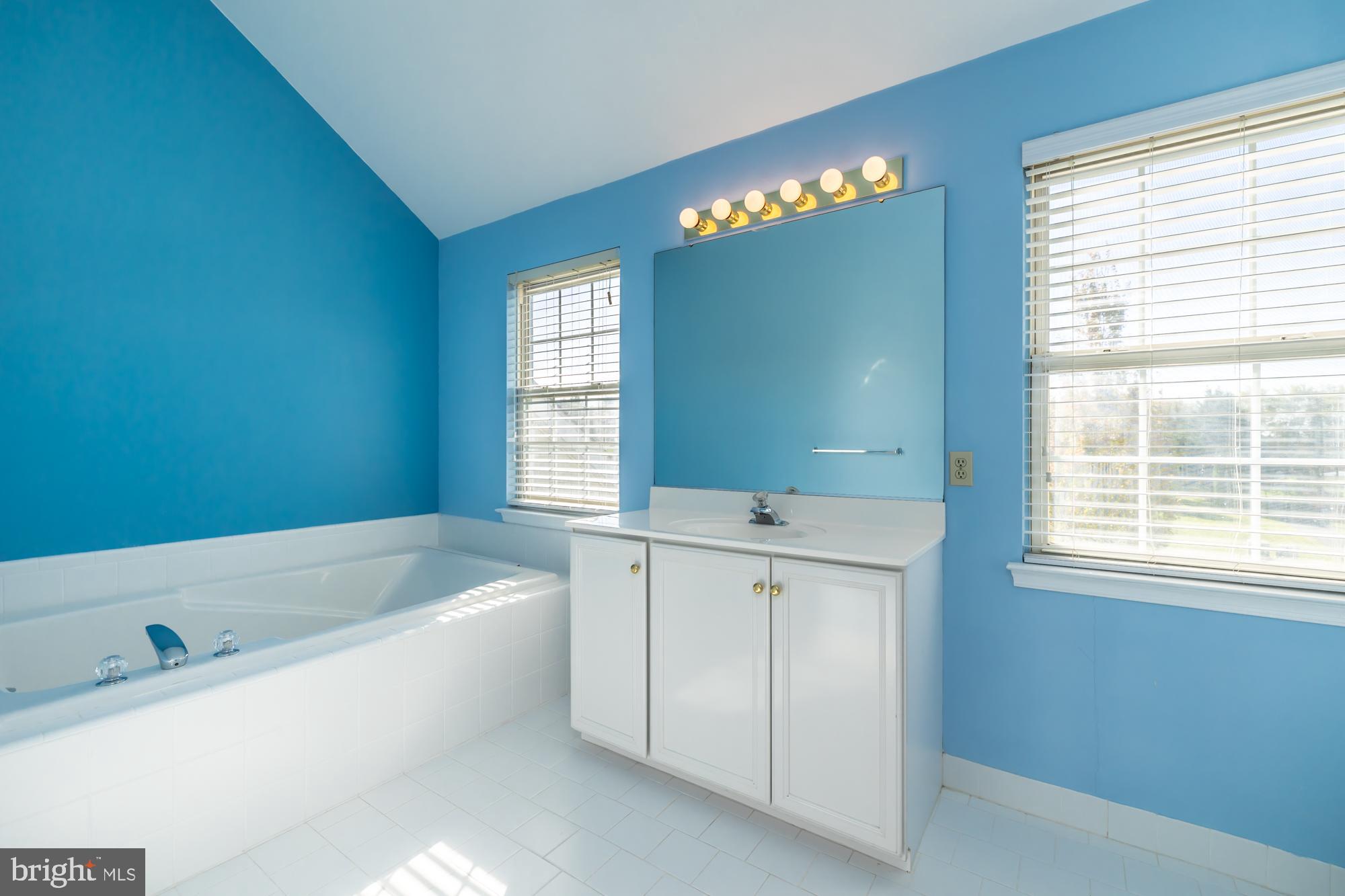 WYNDHAM HILL - Residential