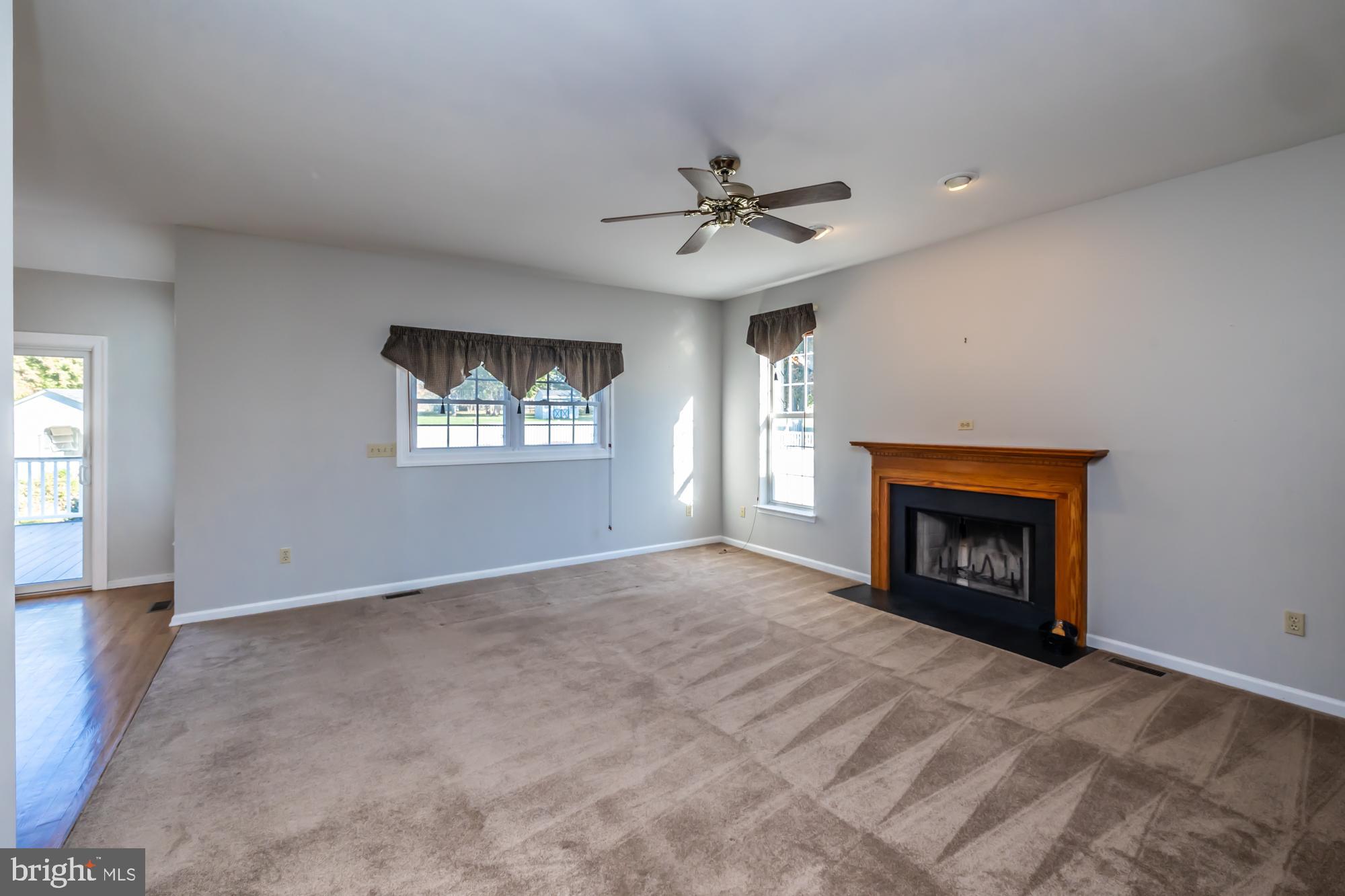 WYNDHAM HILL - Residential