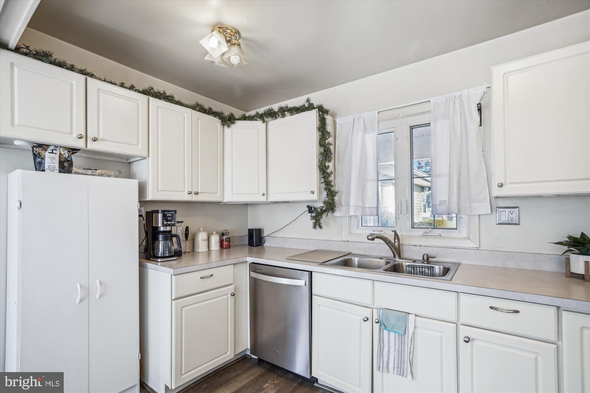 KENILWORTH AT BELAIR - Residential