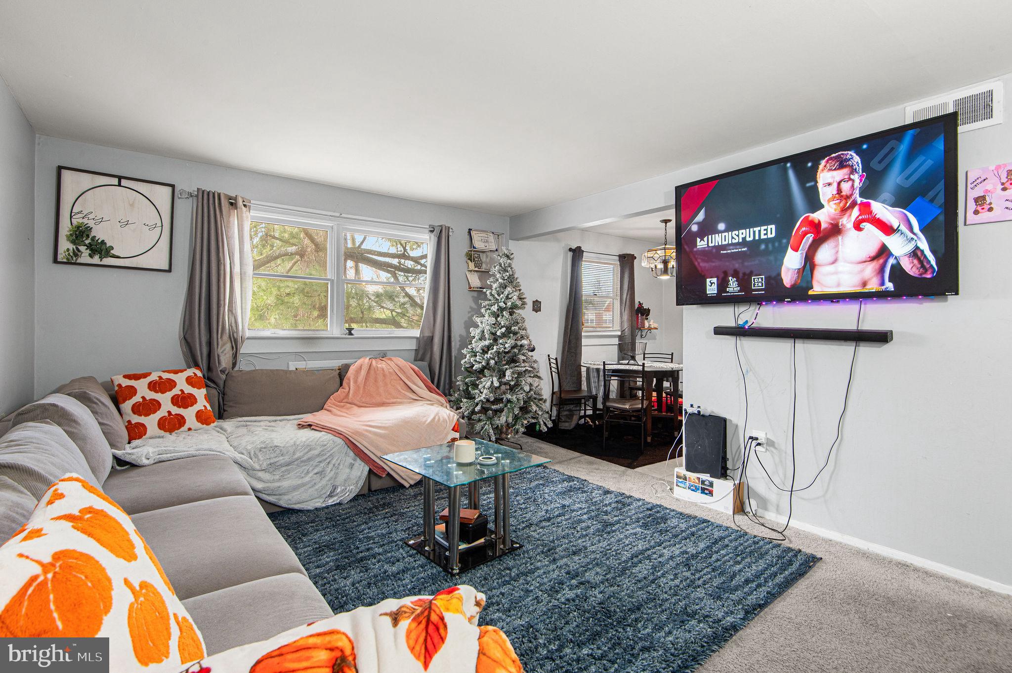 SOMERTON - Residential