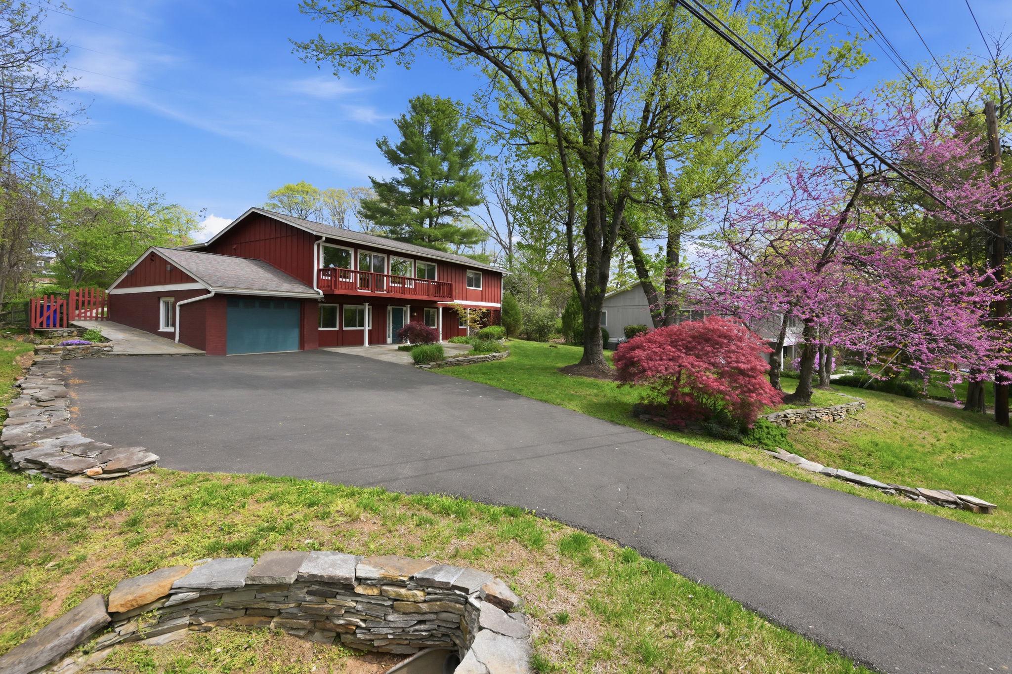 GLEN PARK - Residential