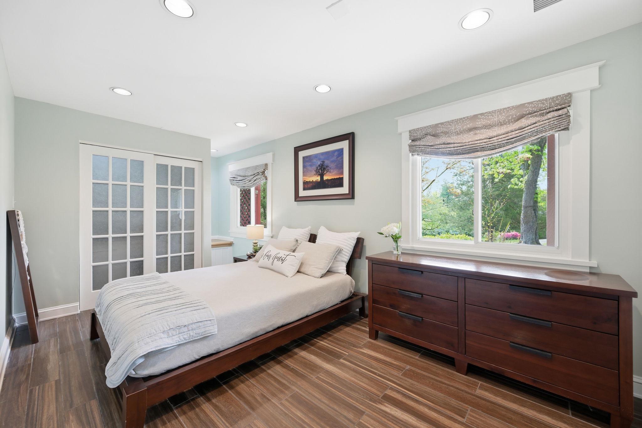 GLEN PARK - Residential