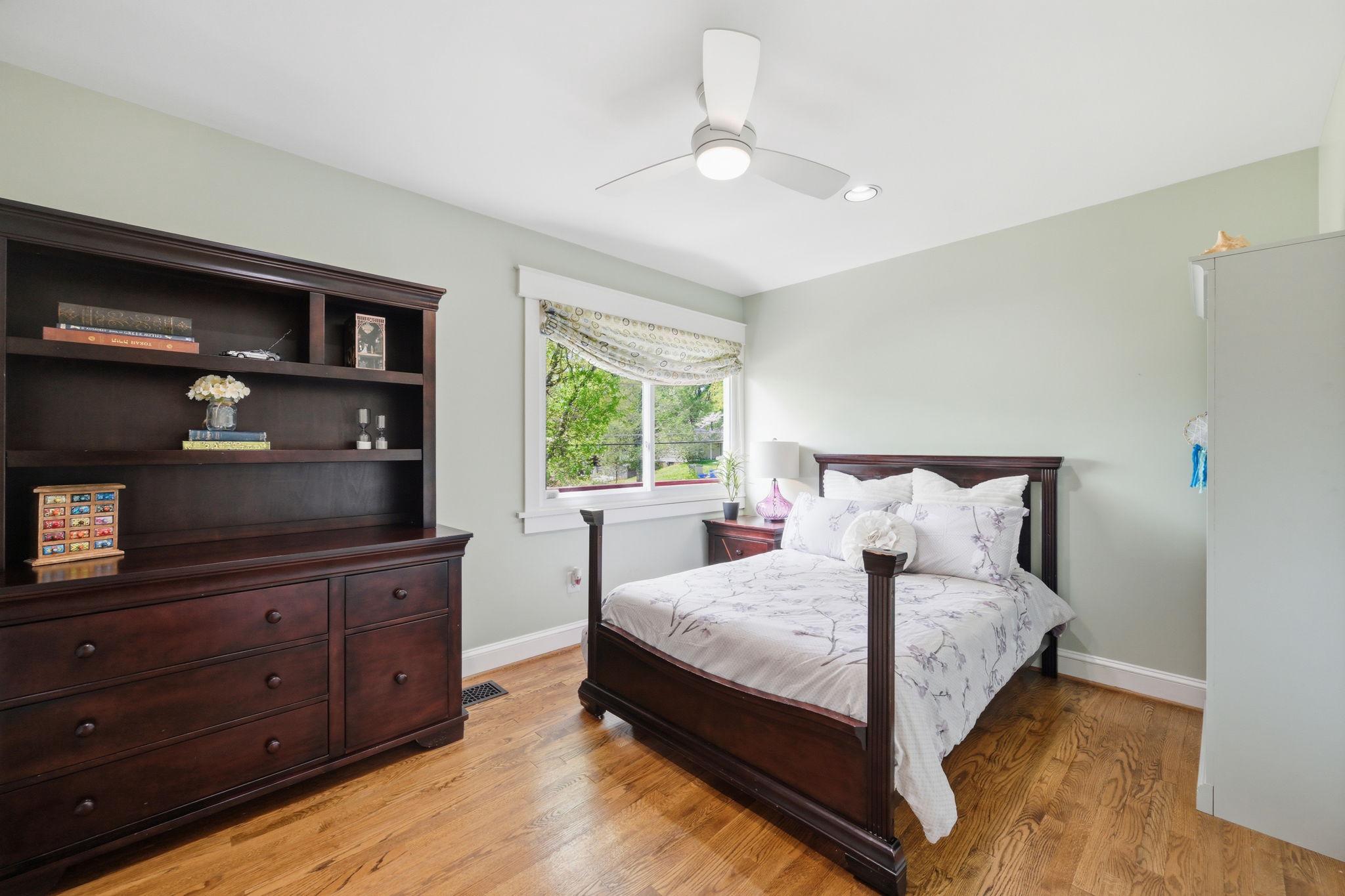 GLEN PARK - Residential