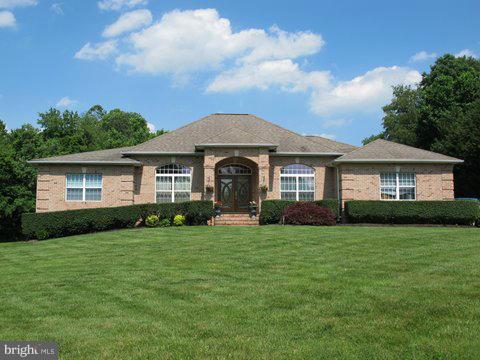 ASCOT ESTATES - Residential Lease