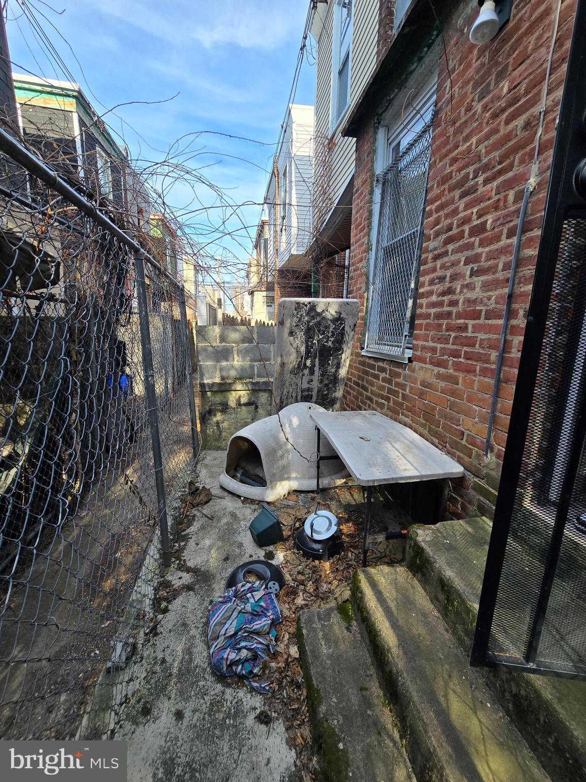 PHILADELPHIA - Residential