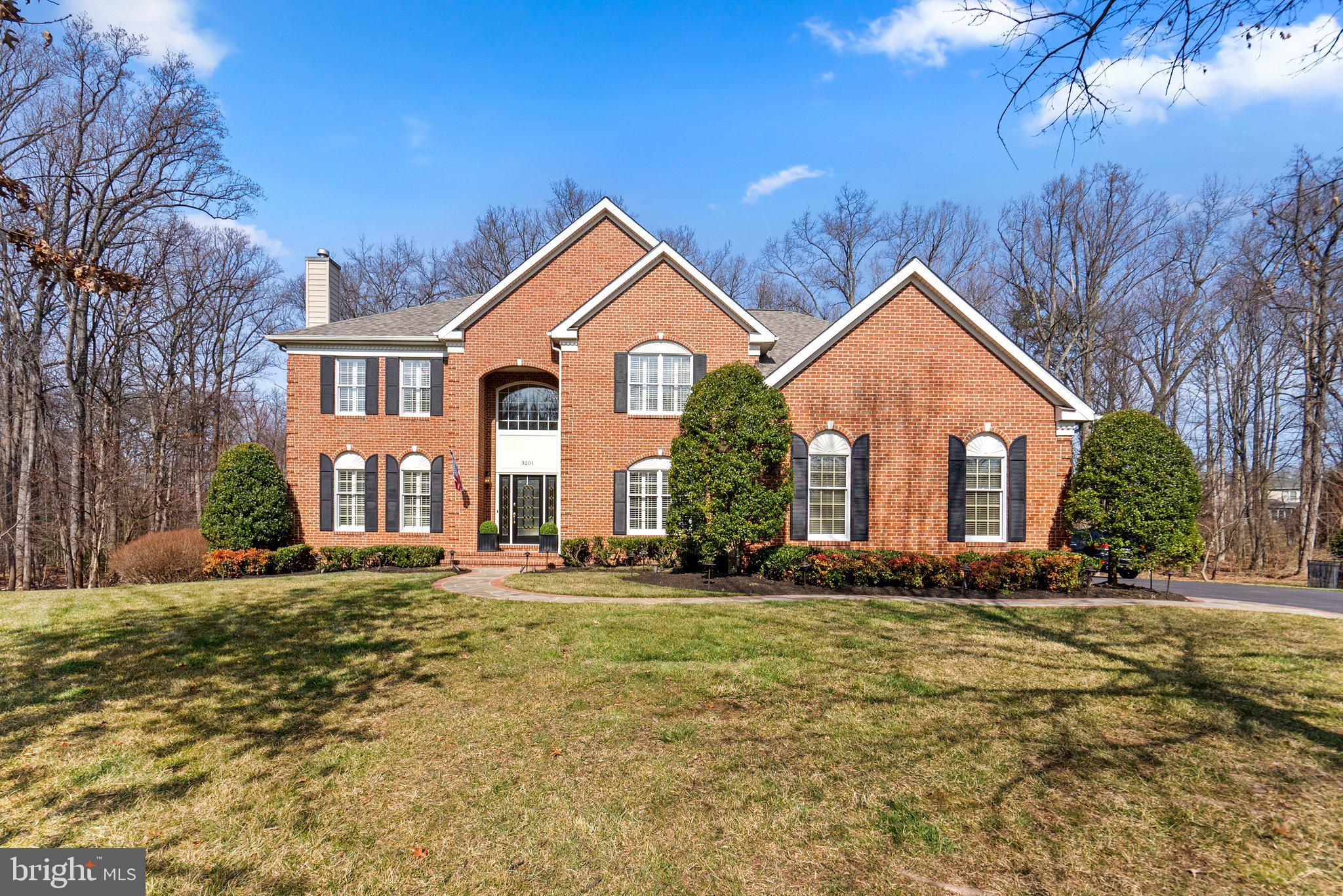 OAKTON CHASE - Residential