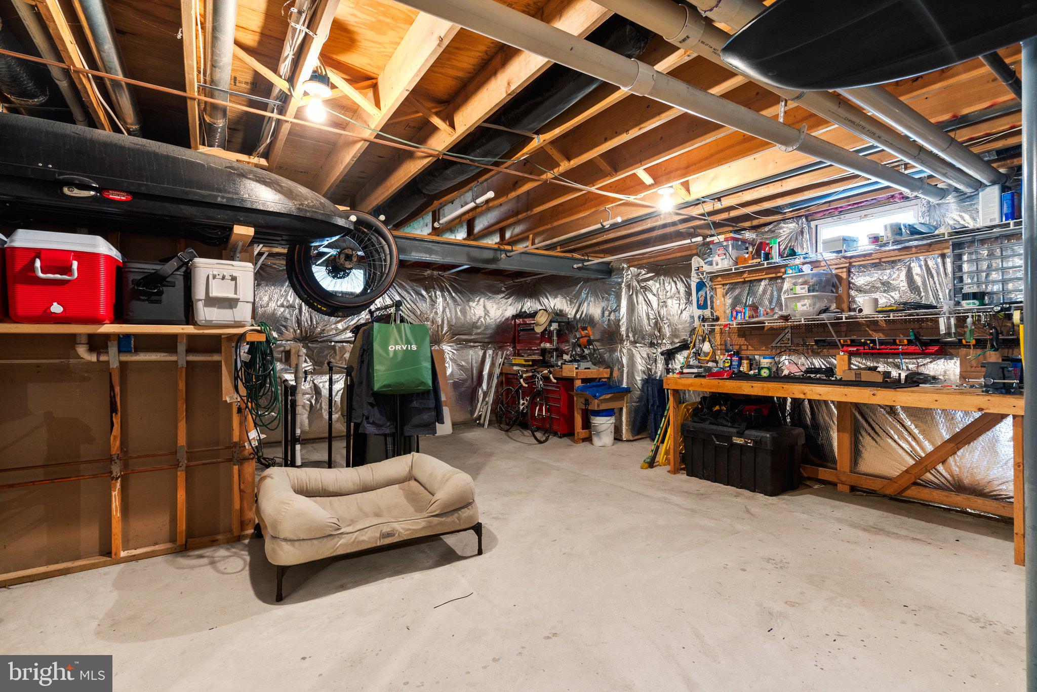 OAKTON CHASE - Residential