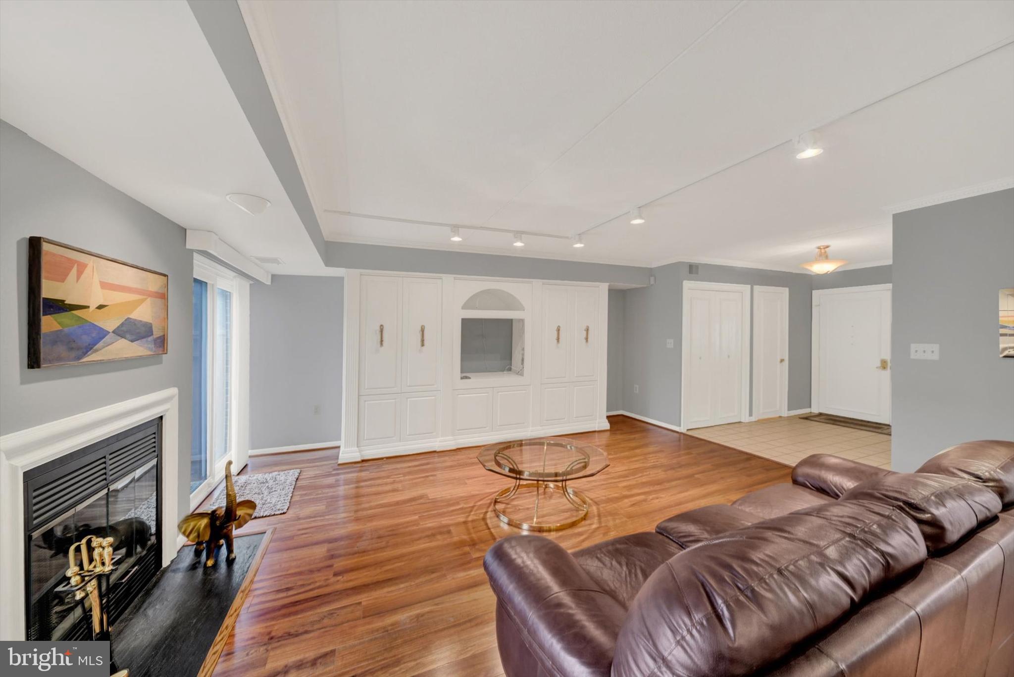 ANNEN WOODS - Residential