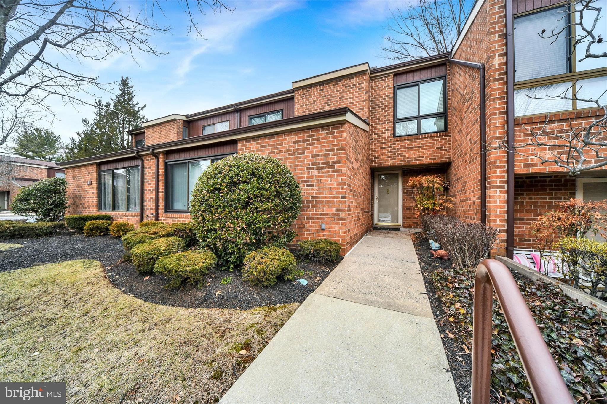 ANNEN WOODS - Residential