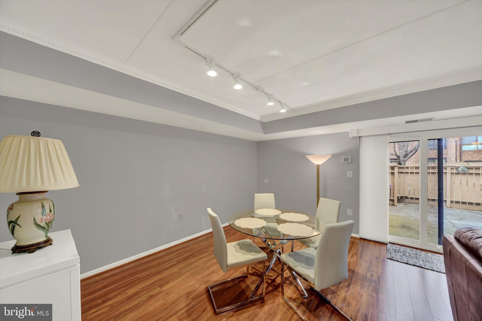 ANNEN WOODS - Residential