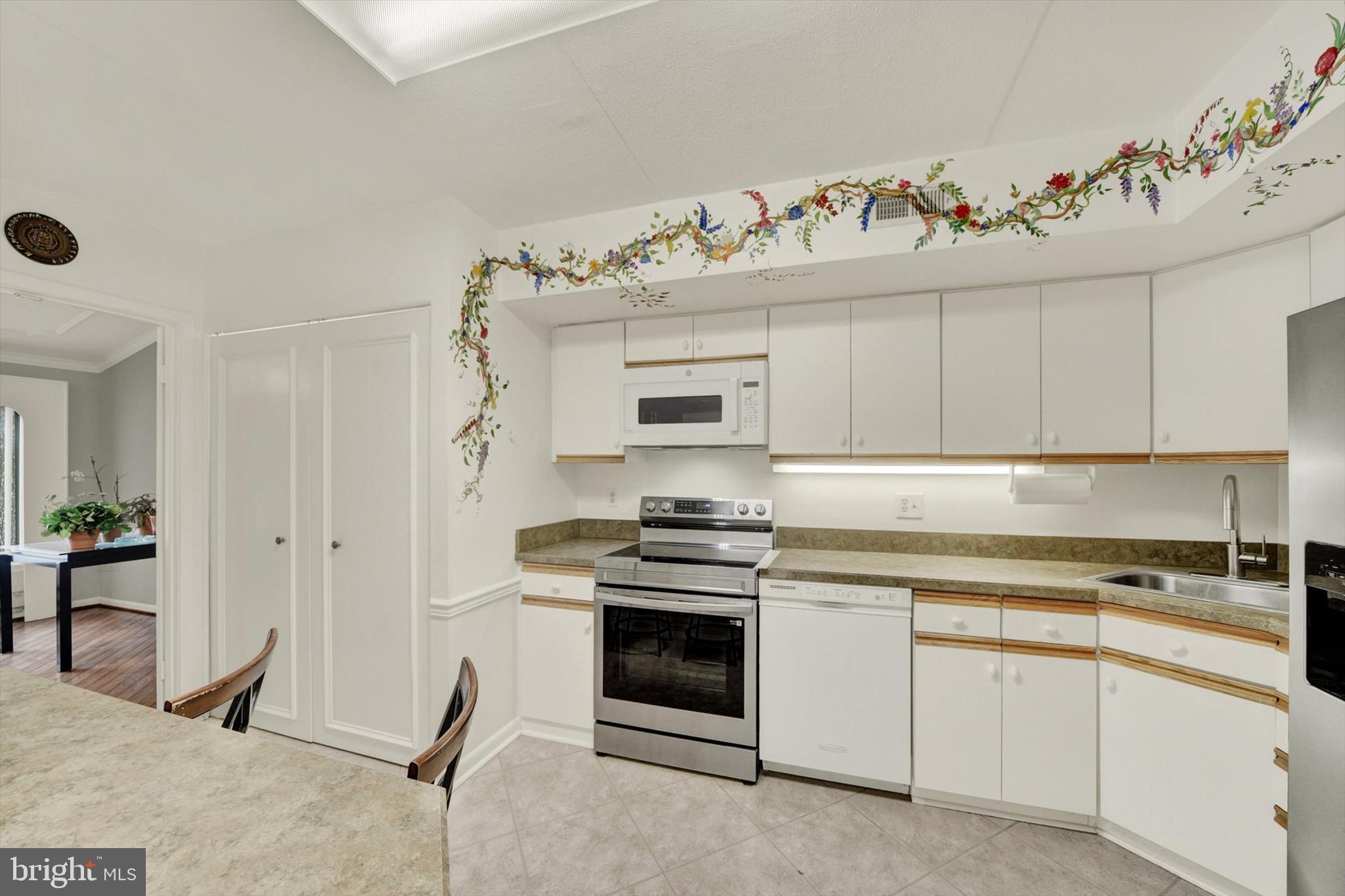 ANNEN WOODS - Residential