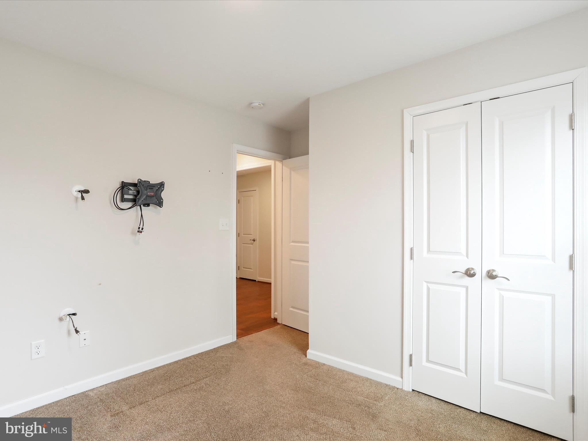 WESTSIDE - Residential