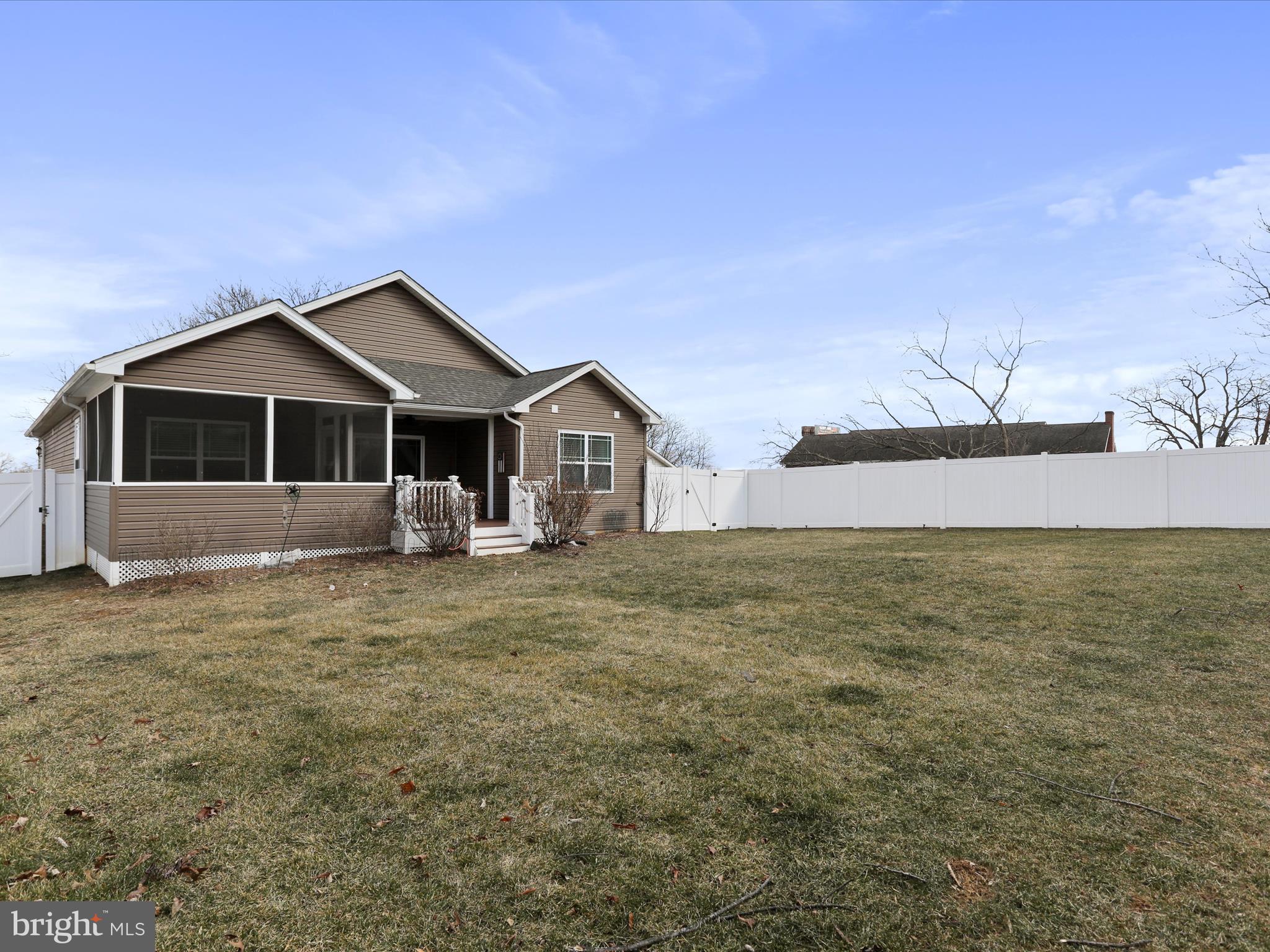 WESTSIDE - Residential