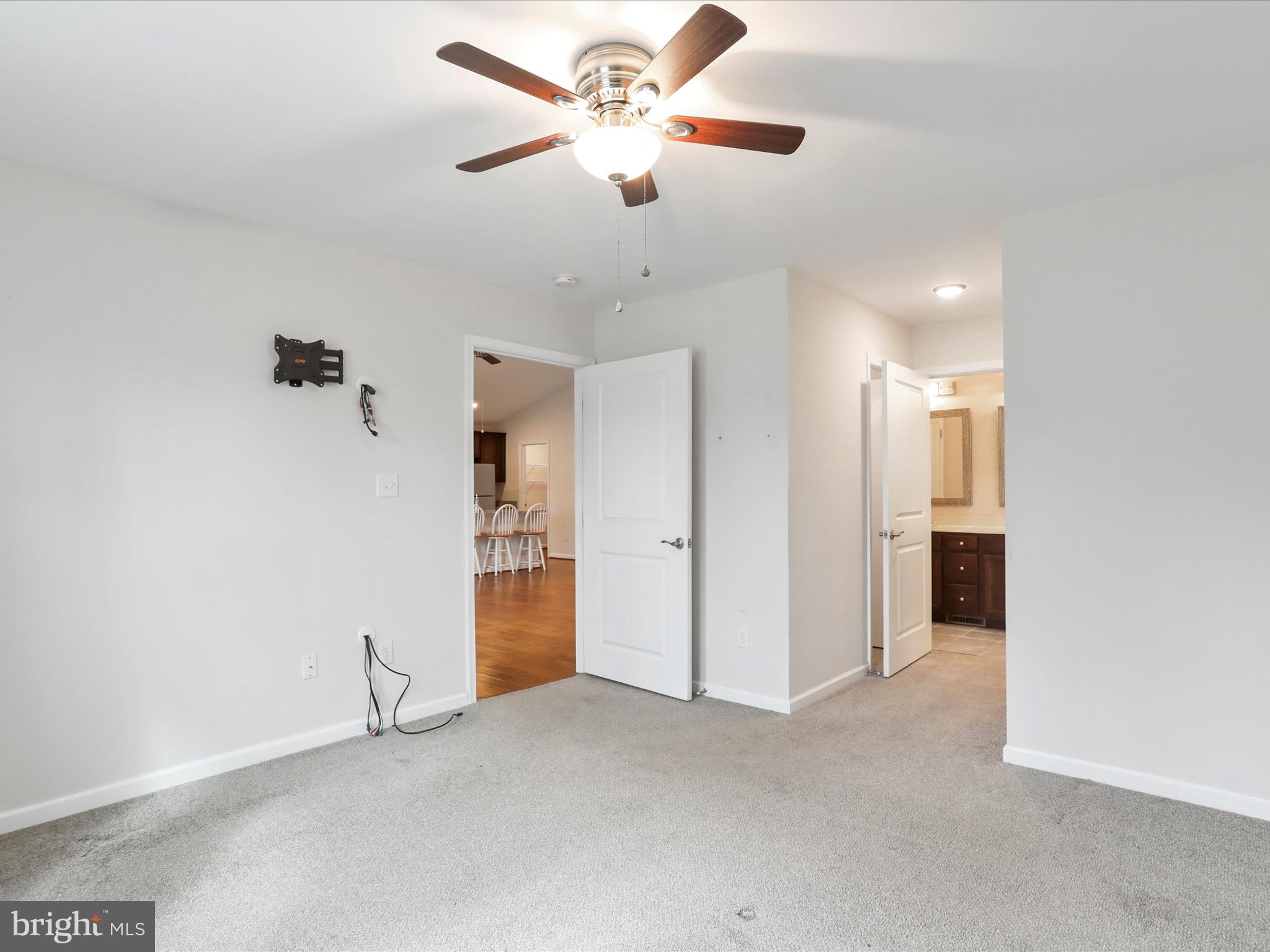 WESTSIDE - Residential